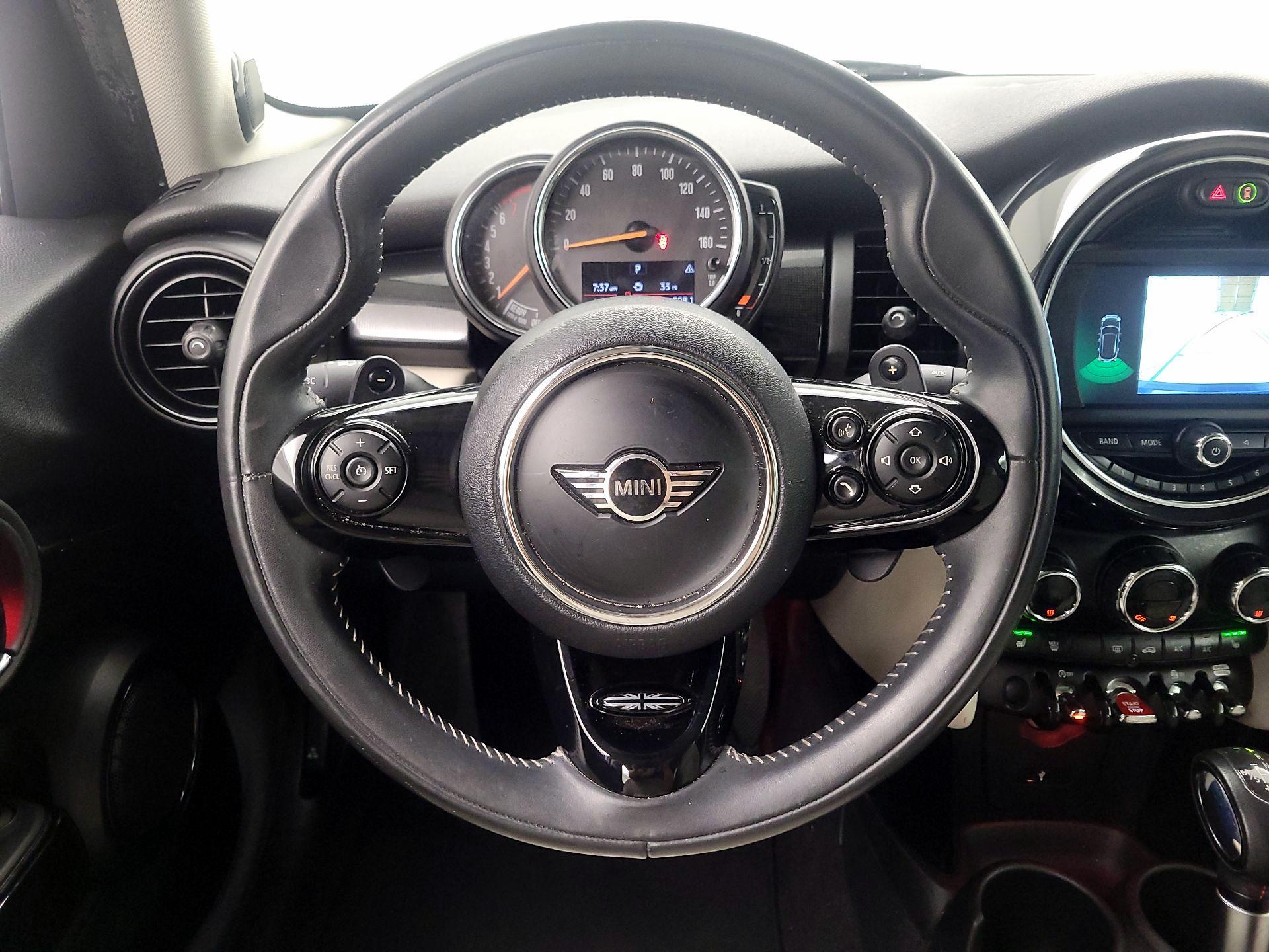 Thumbnail: 2019 MINI Cooper Hardtop - 10