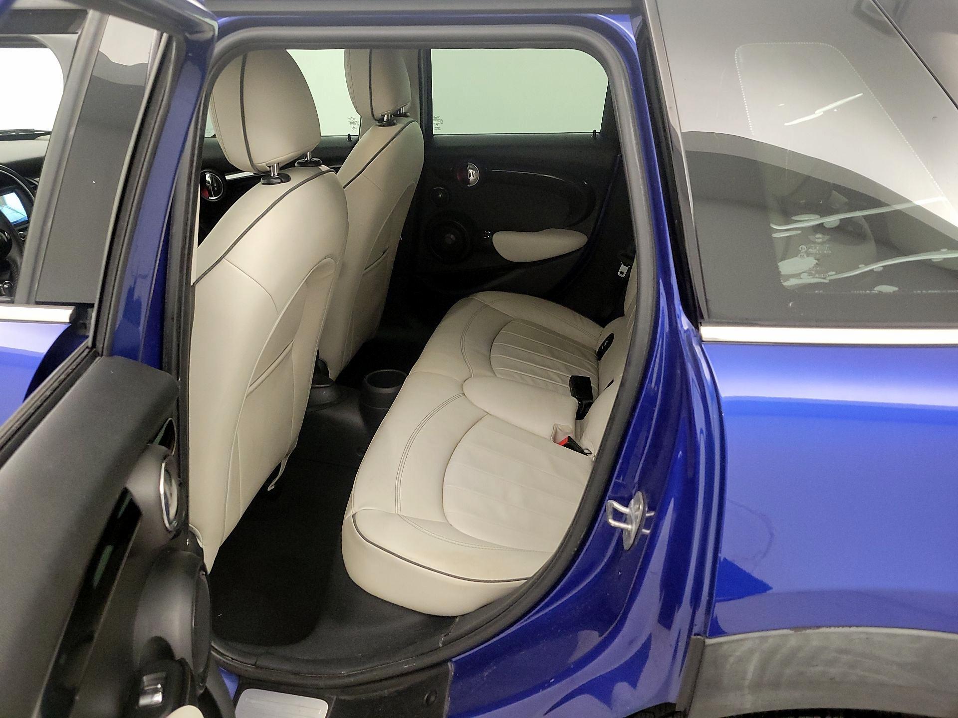 Thumbnail: 2019 MINI Cooper Hardtop - 20