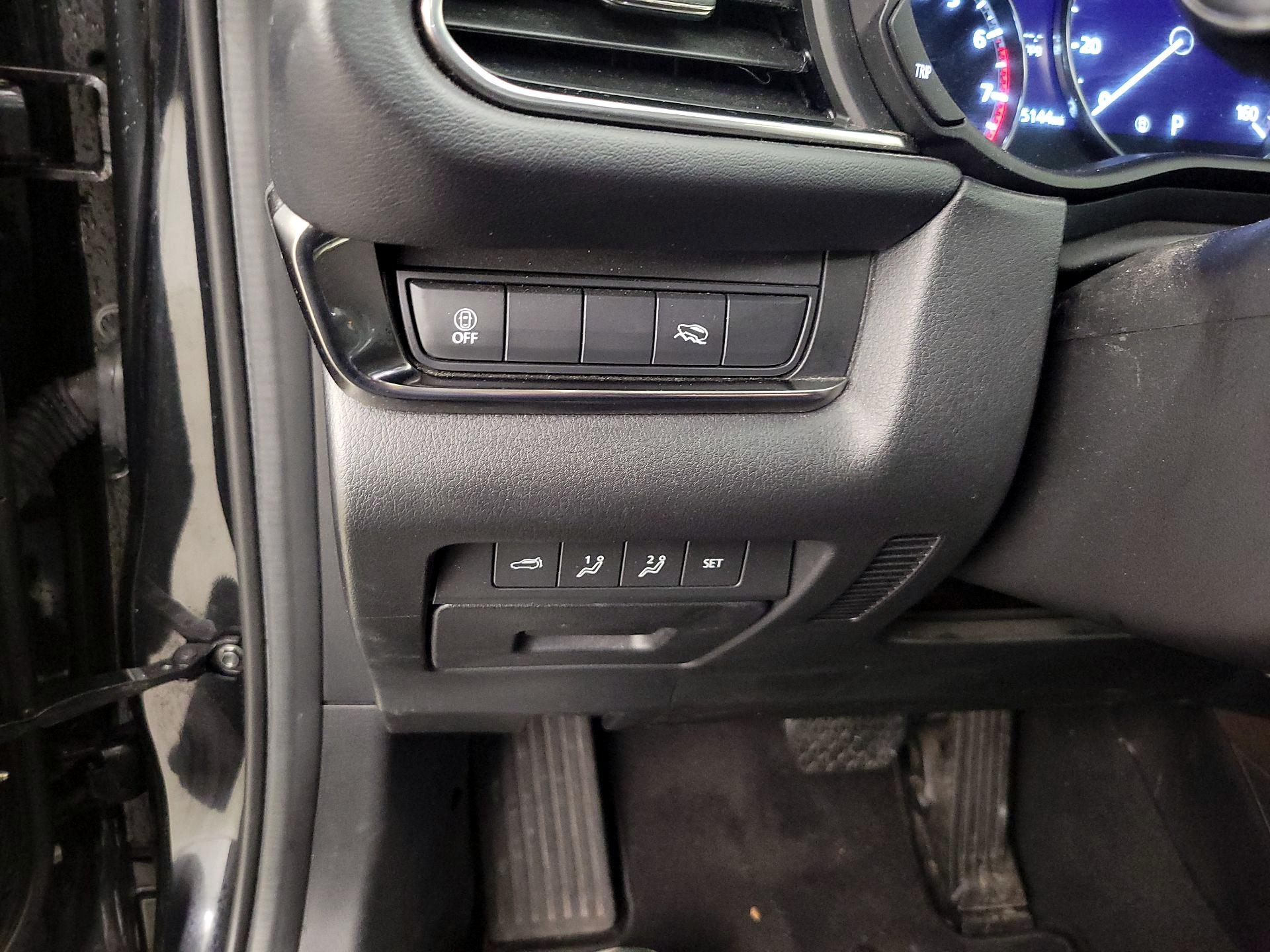 Thumbnail: 2023 Mazda CX-30 - 13