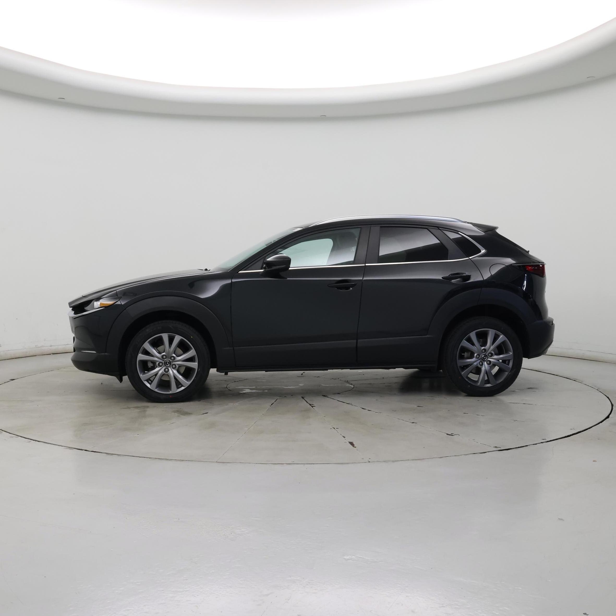 Thumbnail: 2022 Mazda CX-30 - 3