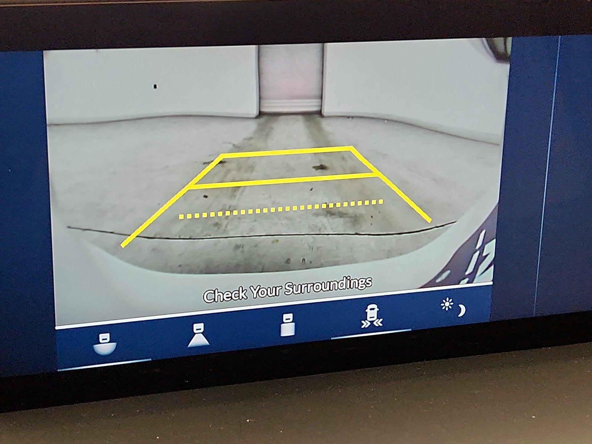 Thumbnail: 2023 Acura RDX - 14