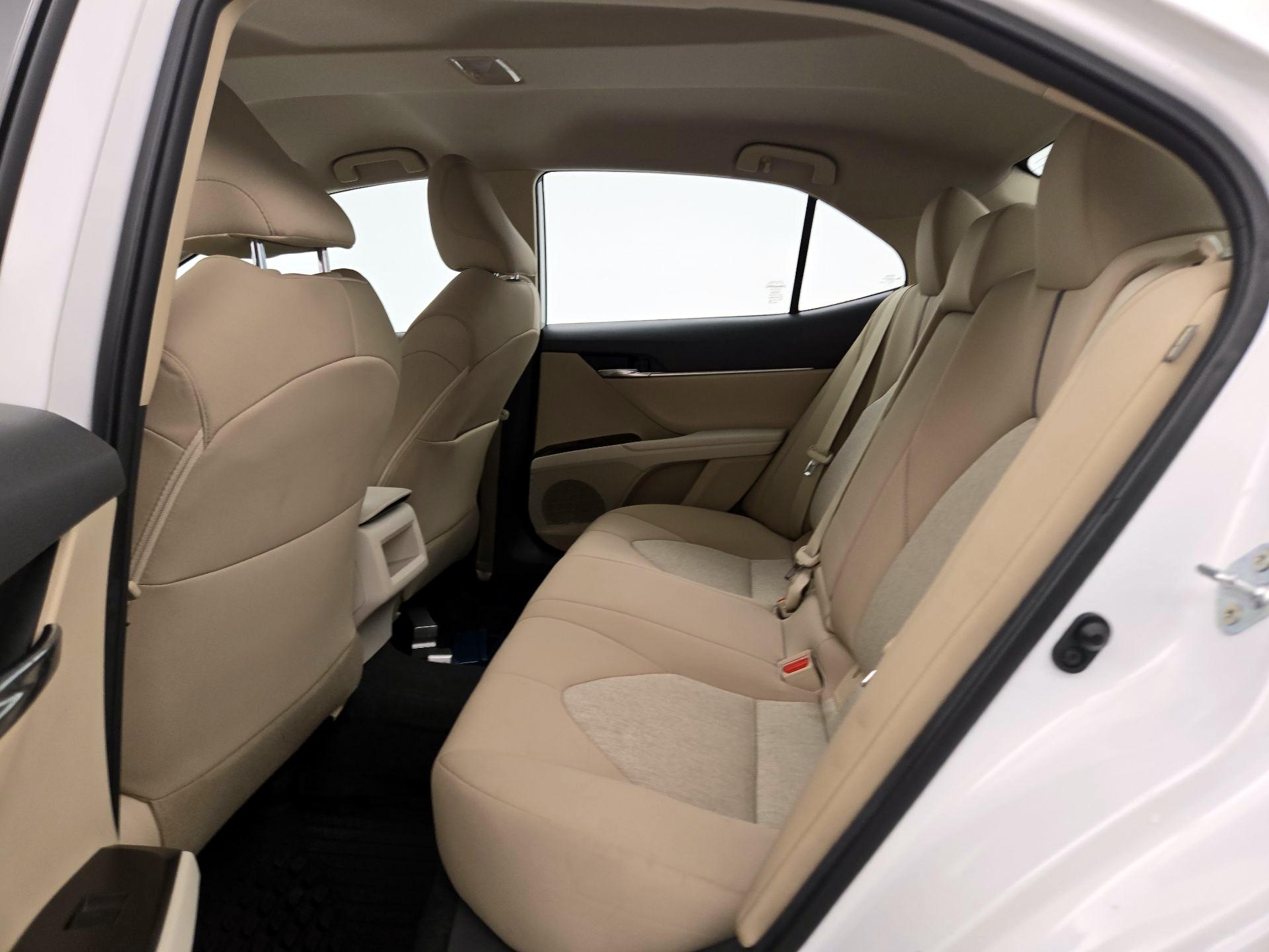 Thumbnail: 2021 Toyota Camry - 19