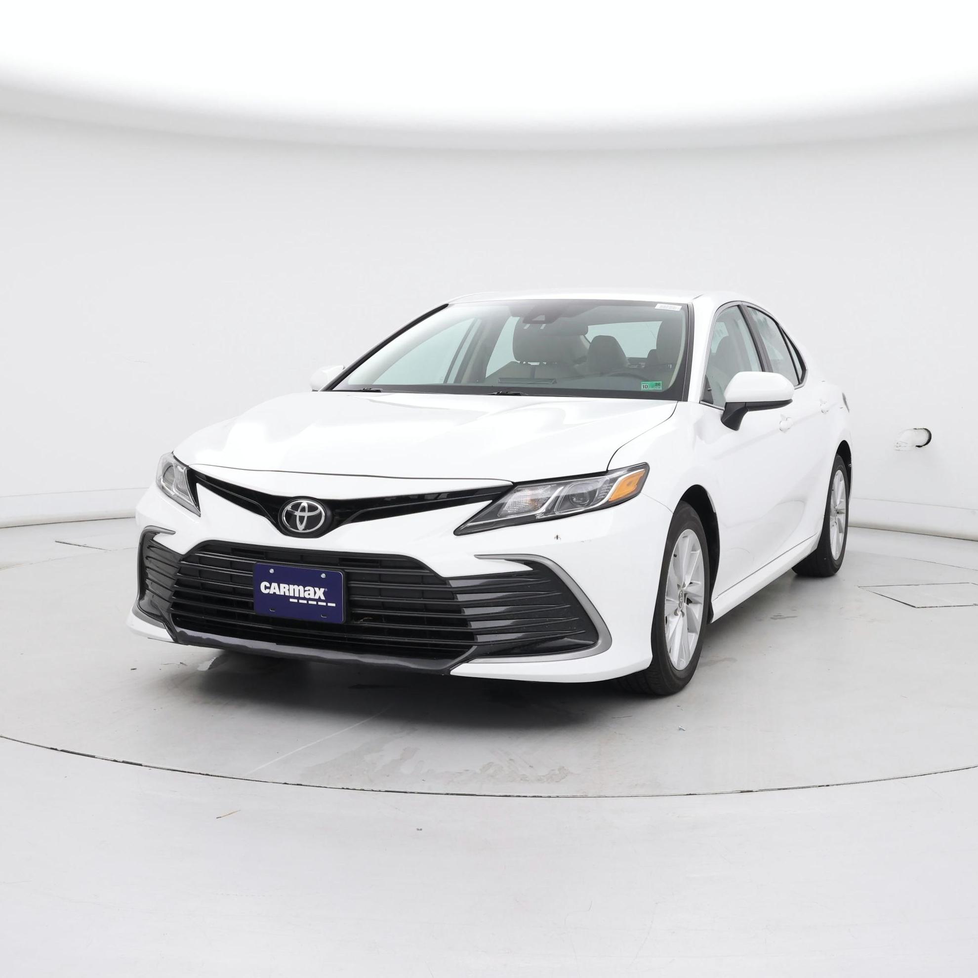 Thumbnail: 2021 Toyota Camry - 4