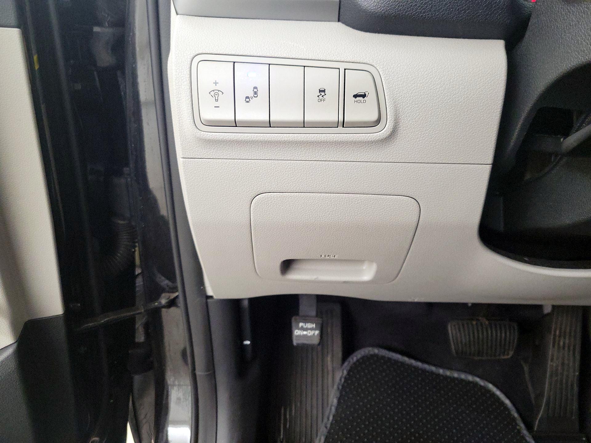 Thumbnail: 2018 Hyundai Tucson - 13