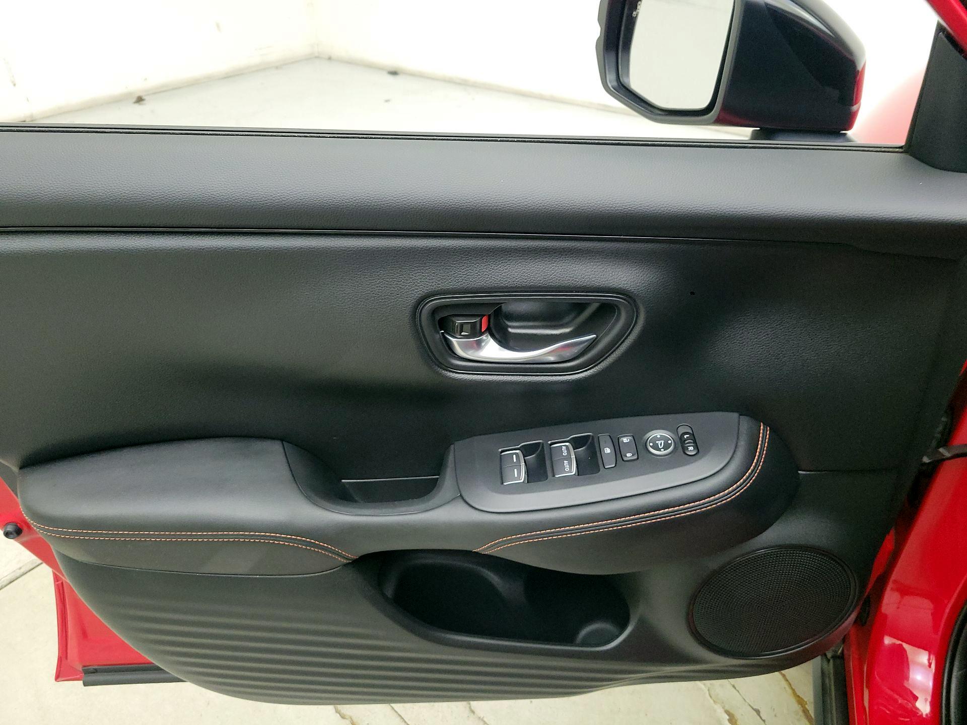 Thumbnail: 2025 Honda HR-V - 12