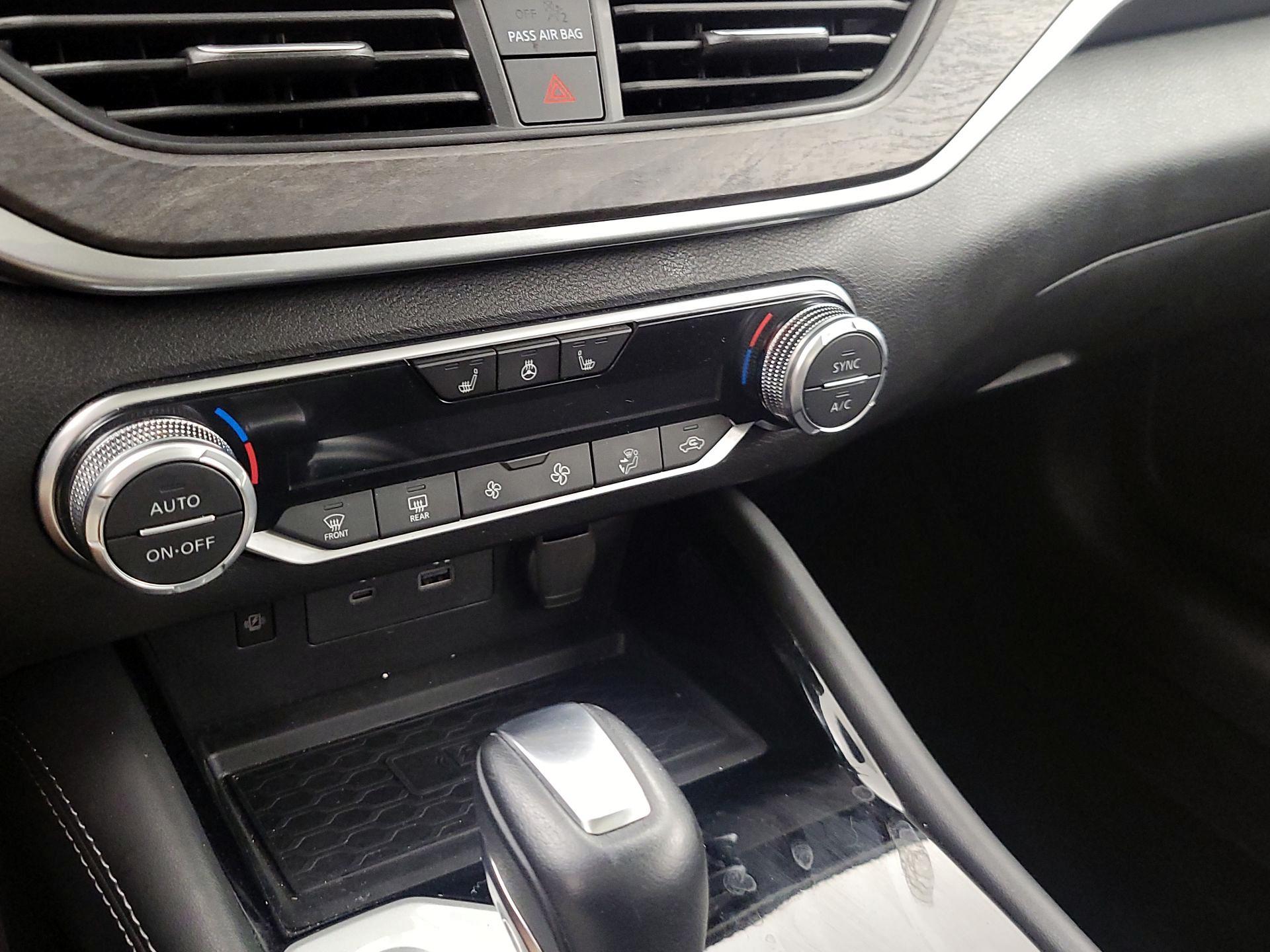 Thumbnail: 2023 Nissan Altima - 17