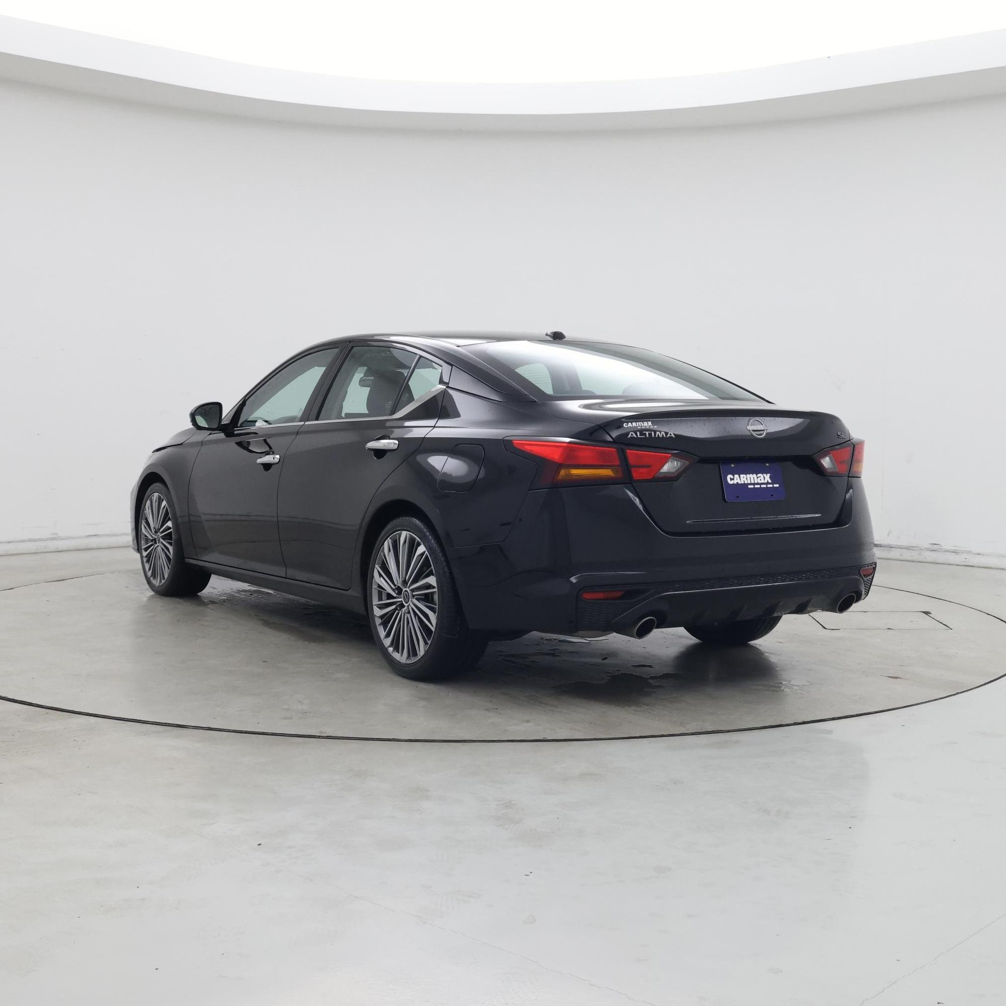 Thumbnail: 2023 Nissan Altima - 2