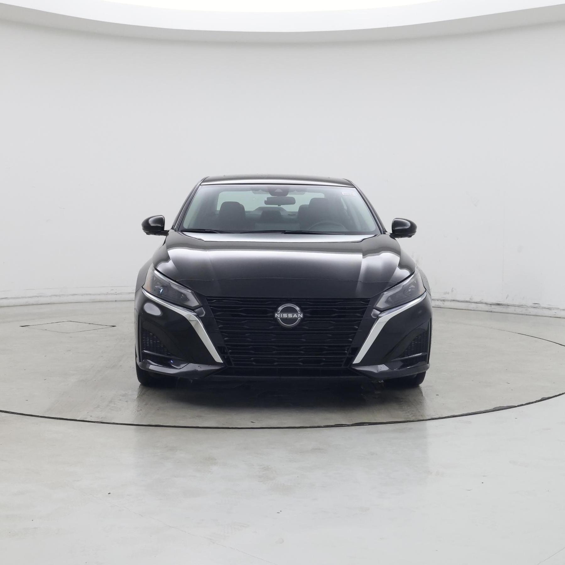 Thumbnail: 2023 Nissan Altima - 5