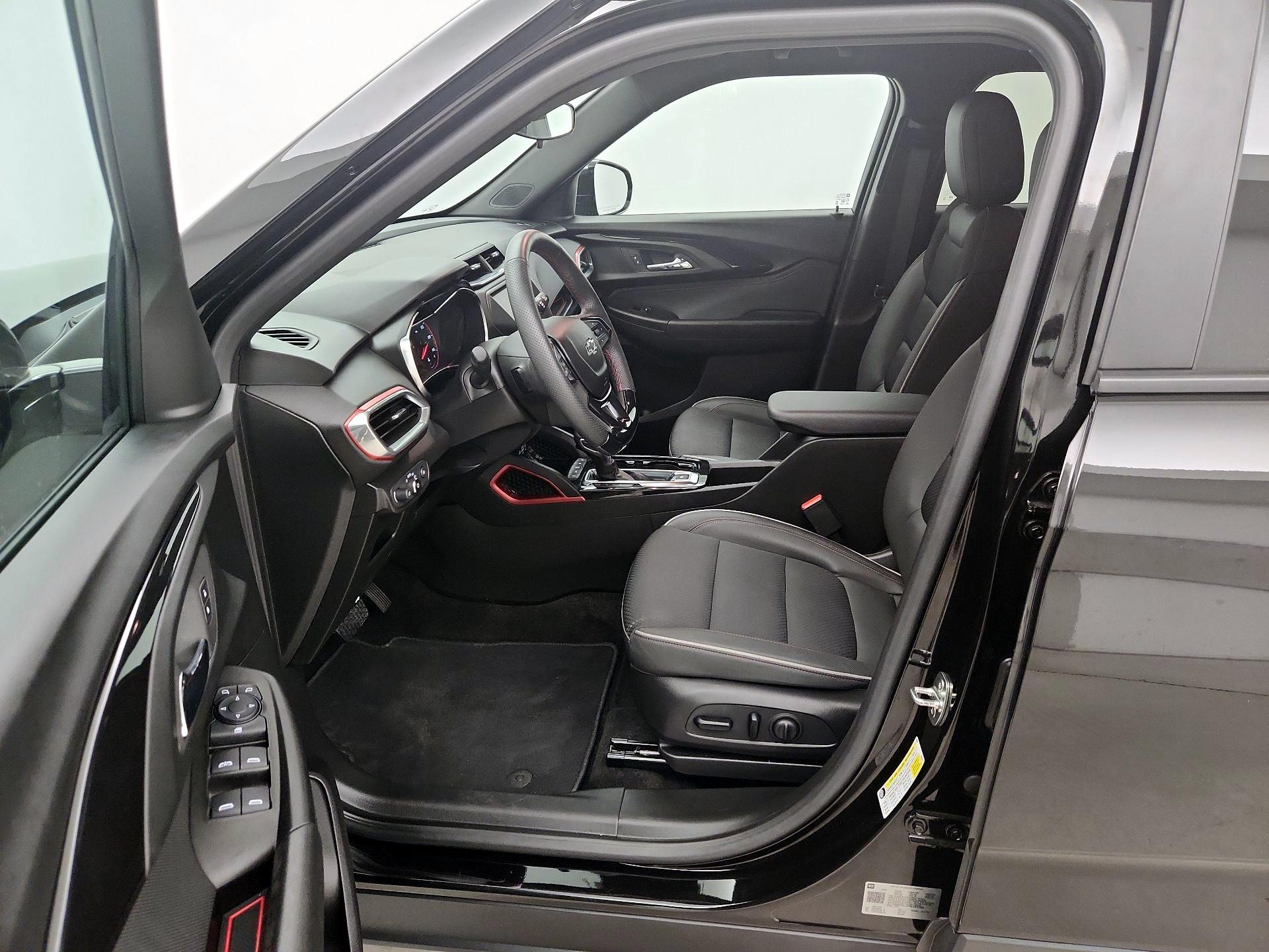 Thumbnail: 2023 Chevrolet TrailBlazer - 11