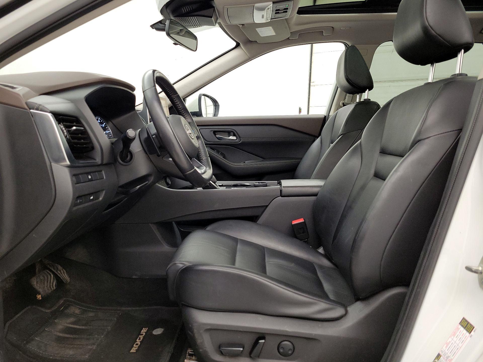 Thumbnail: 2022 Nissan Rogue - 11