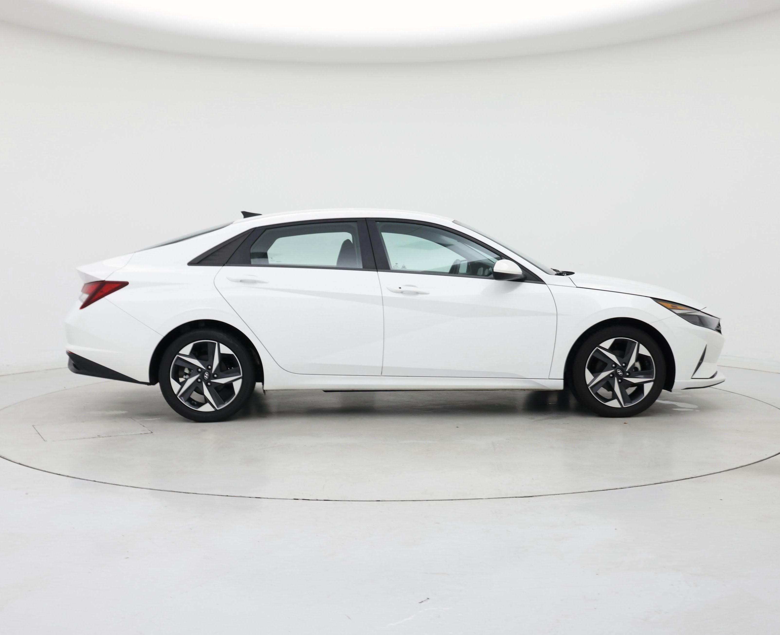 Thumbnail: 2023 Hyundai Elantra - 7