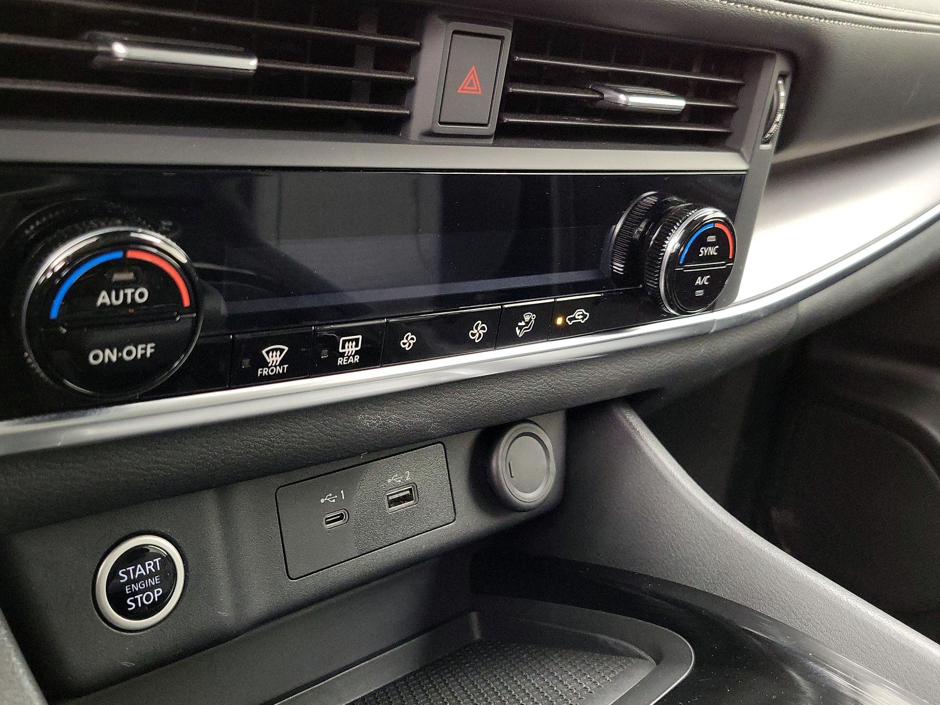 Thumbnail: 2023 Nissan Rogue - 15