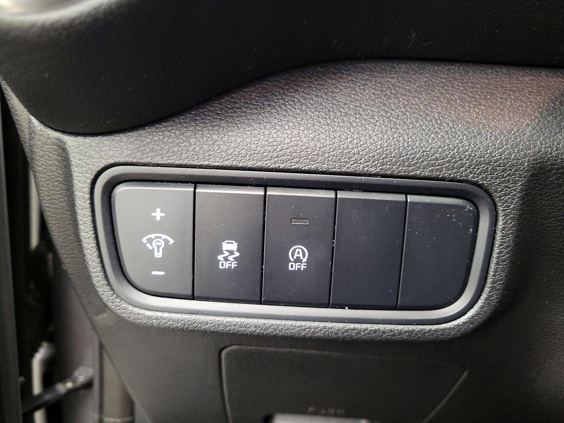 Thumbnail: 2023 Kia Soul - 13