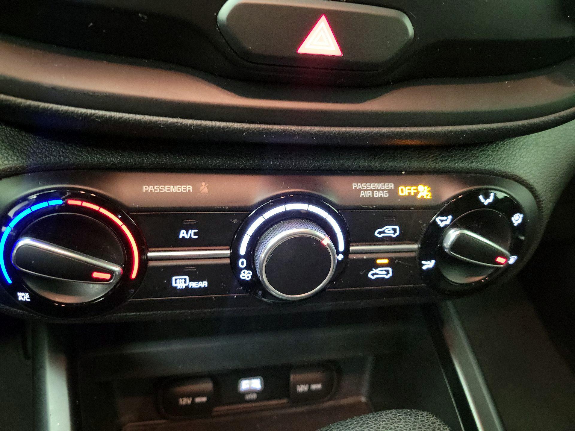 Thumbnail: 2023 Kia Soul - 16