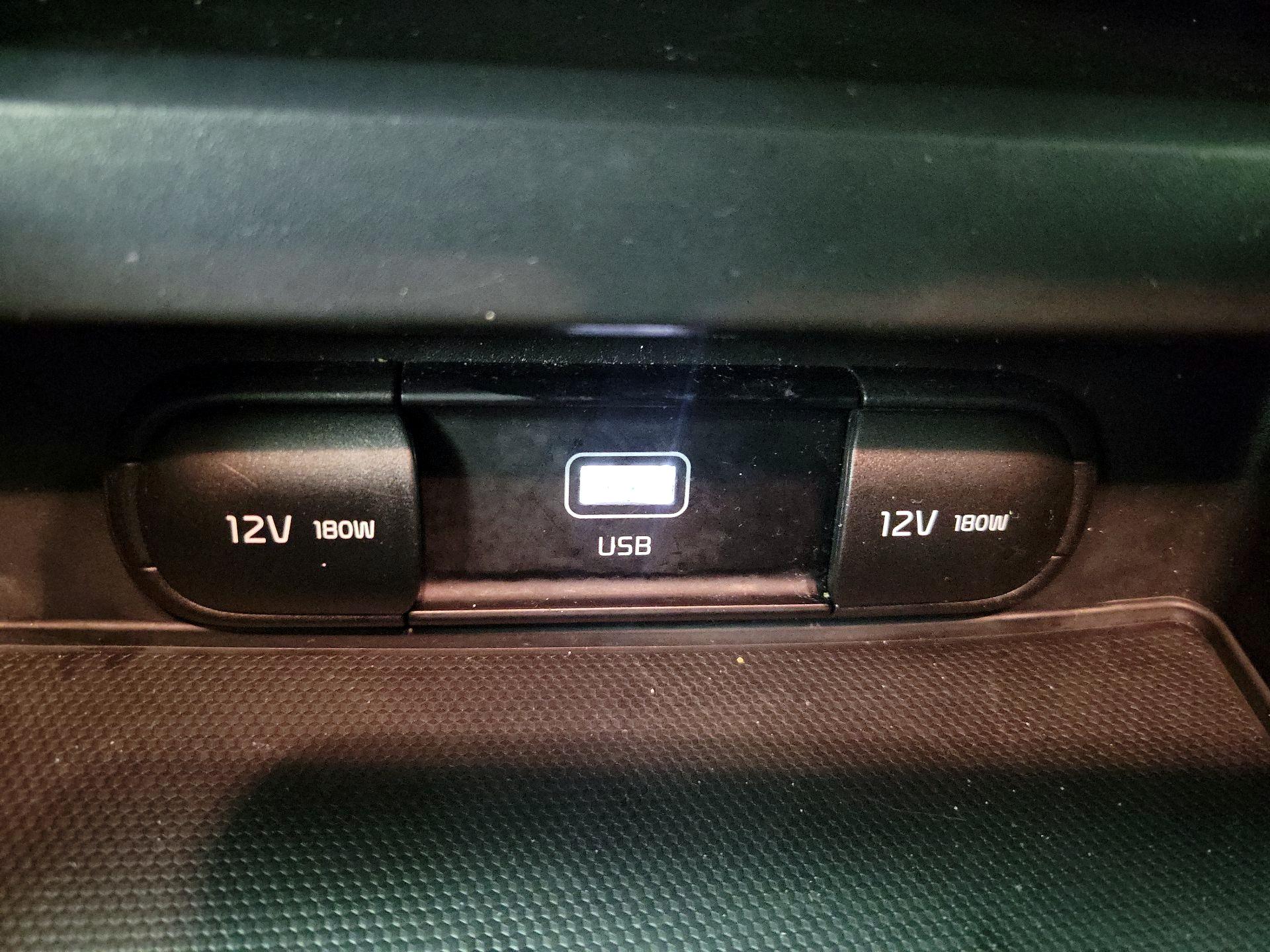 Thumbnail: 2023 Kia Soul - 18