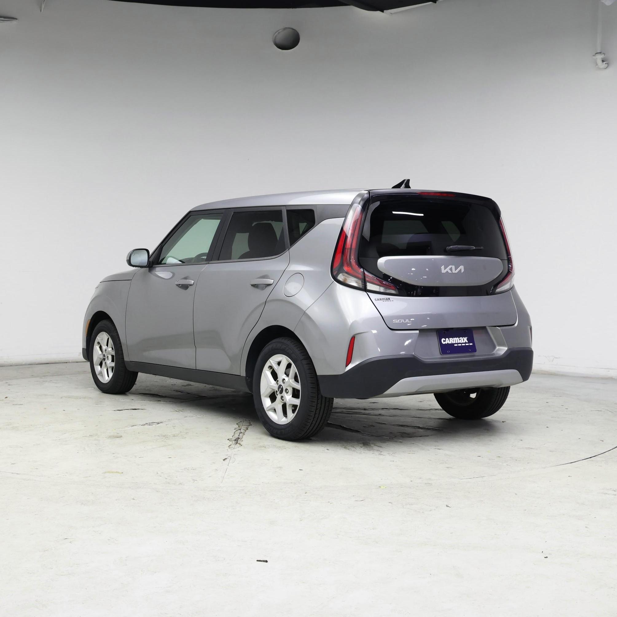 Thumbnail: 2023 Kia Soul - 2