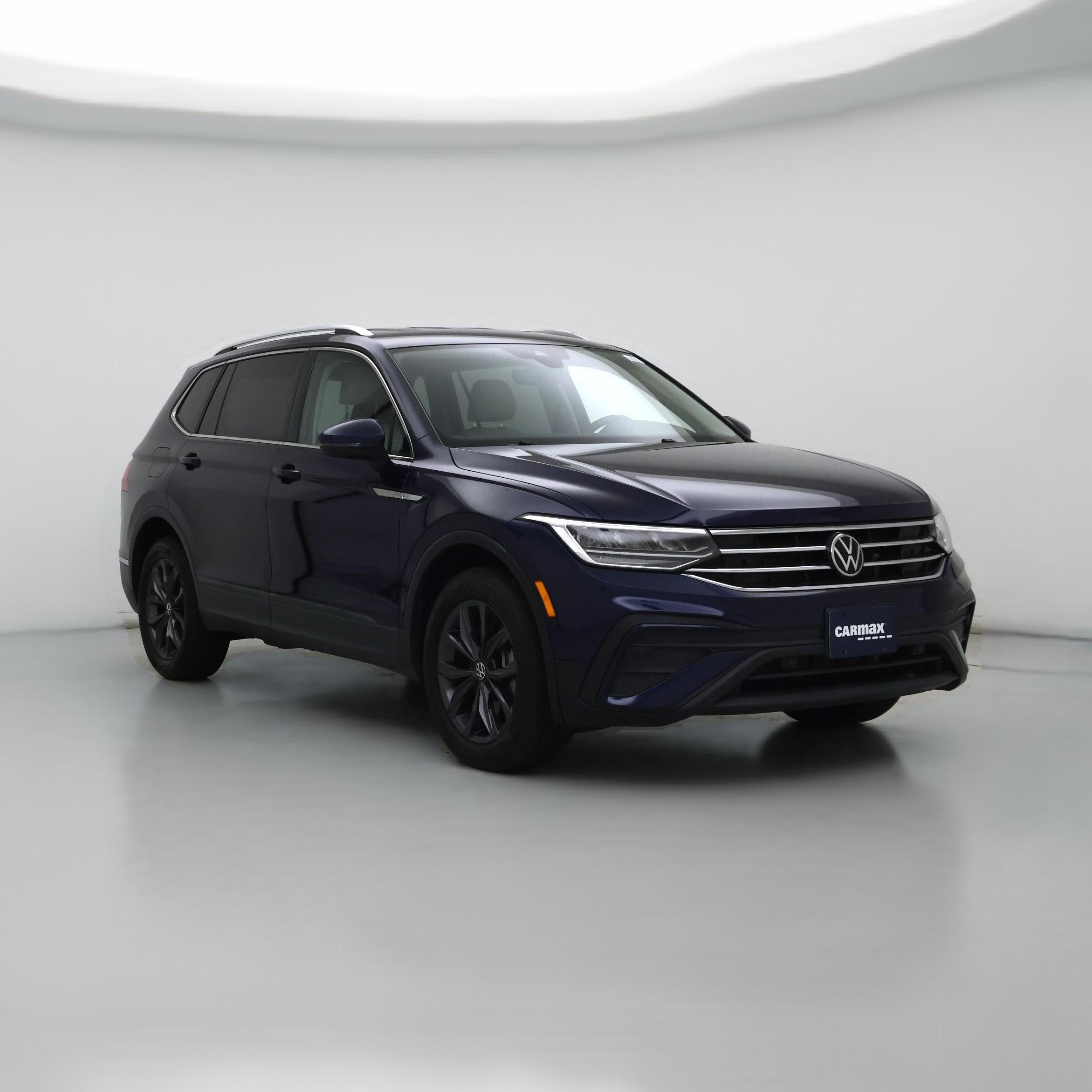 Thumbnail: 2022 Volkswagen Tiguan - 1