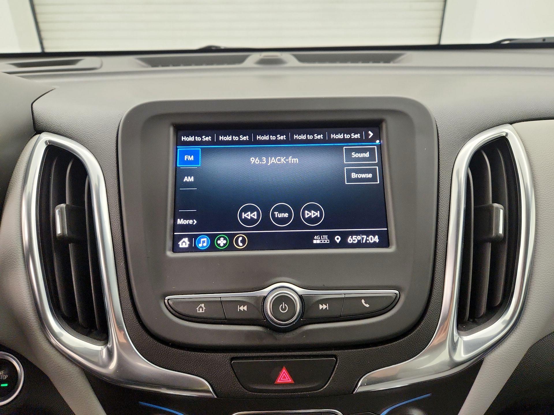 Thumbnail: 2021 Chevrolet Equinox - 15