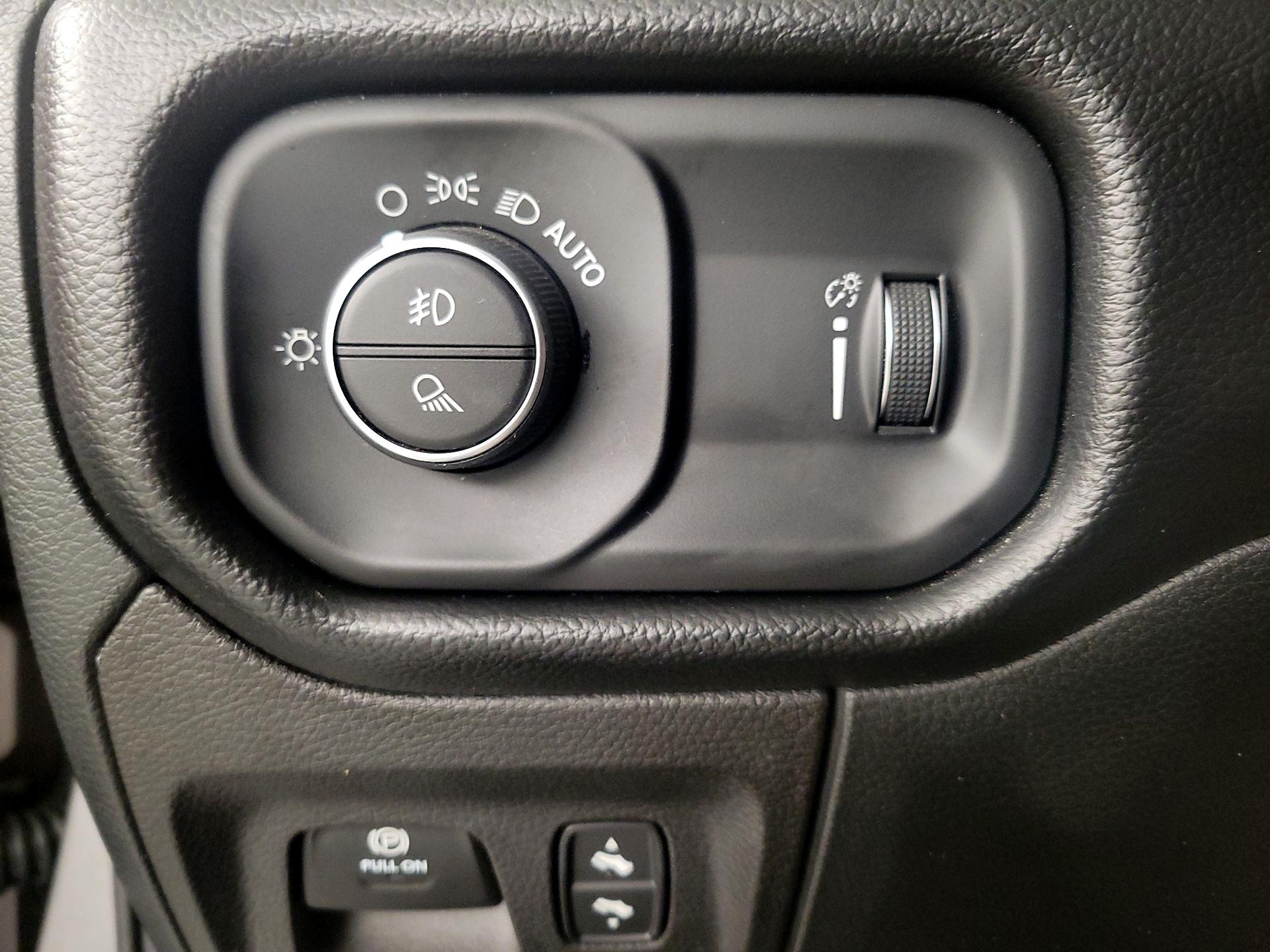 Thumbnail: 2022 RAM 1500 - 13