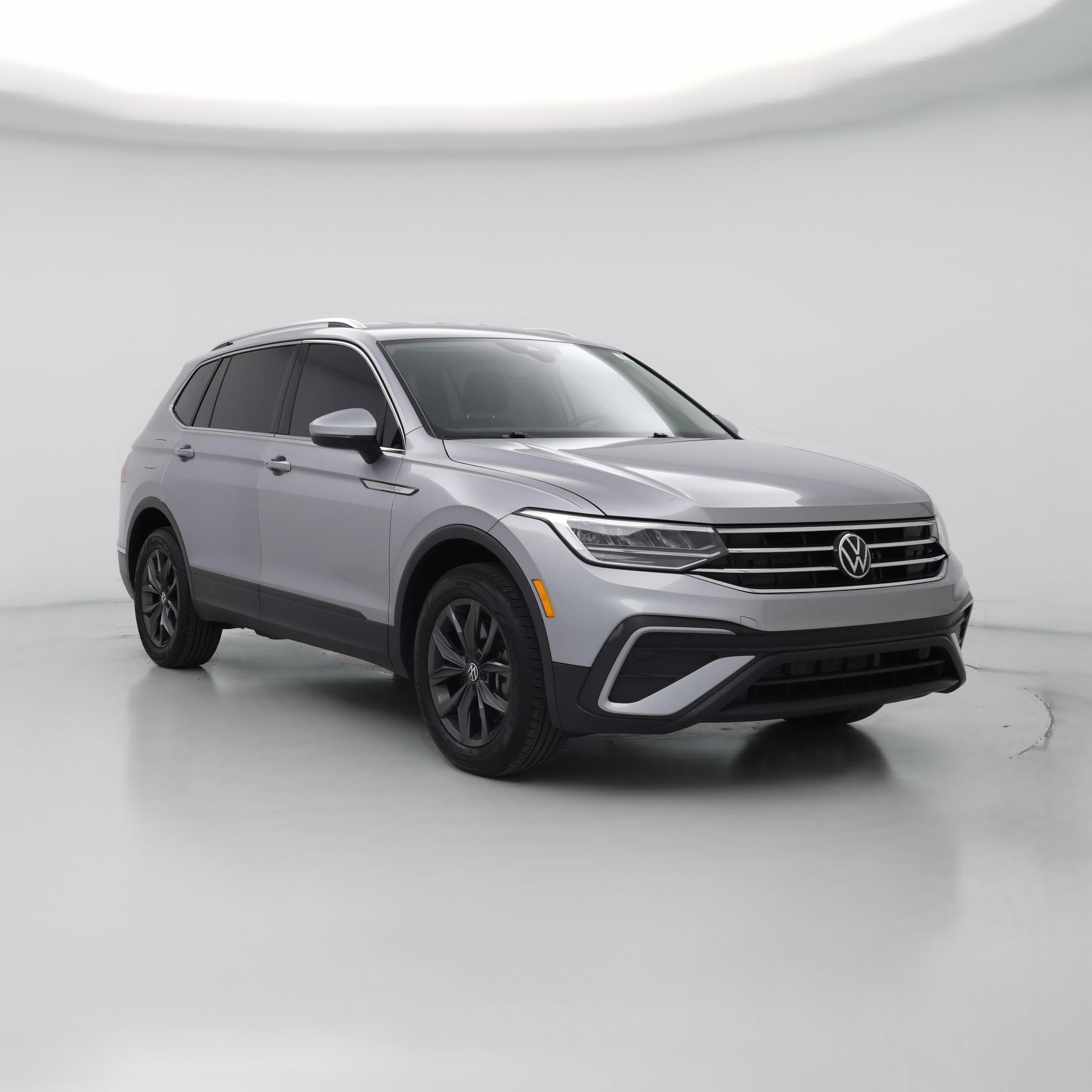 Thumbnail: 2022 Volkswagen Tiguan - 1