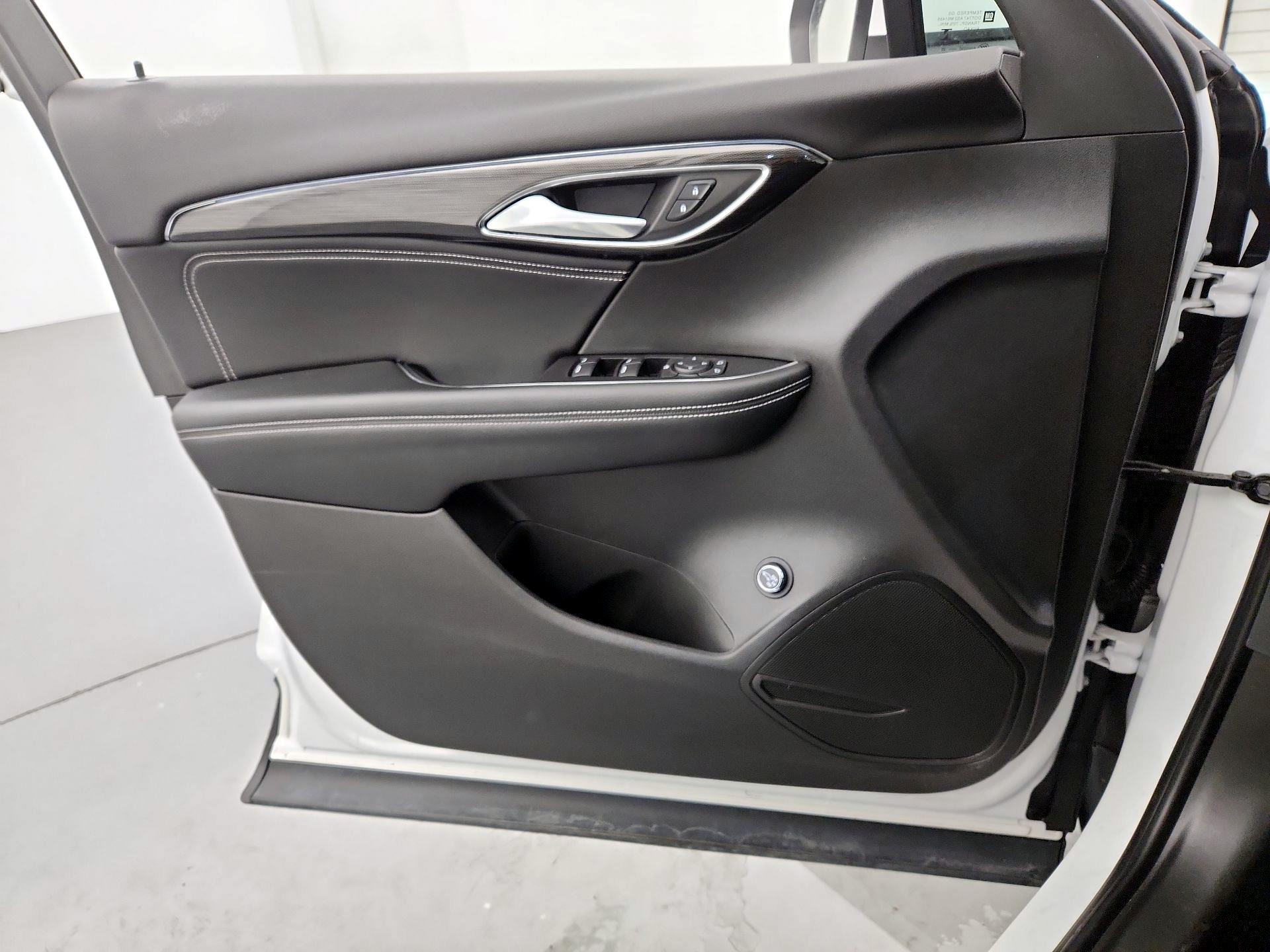 Thumbnail: 2022 Buick Envision - 12