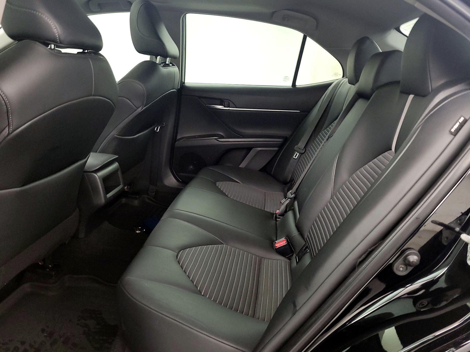 Thumbnail: 2022 Toyota Camry - 20