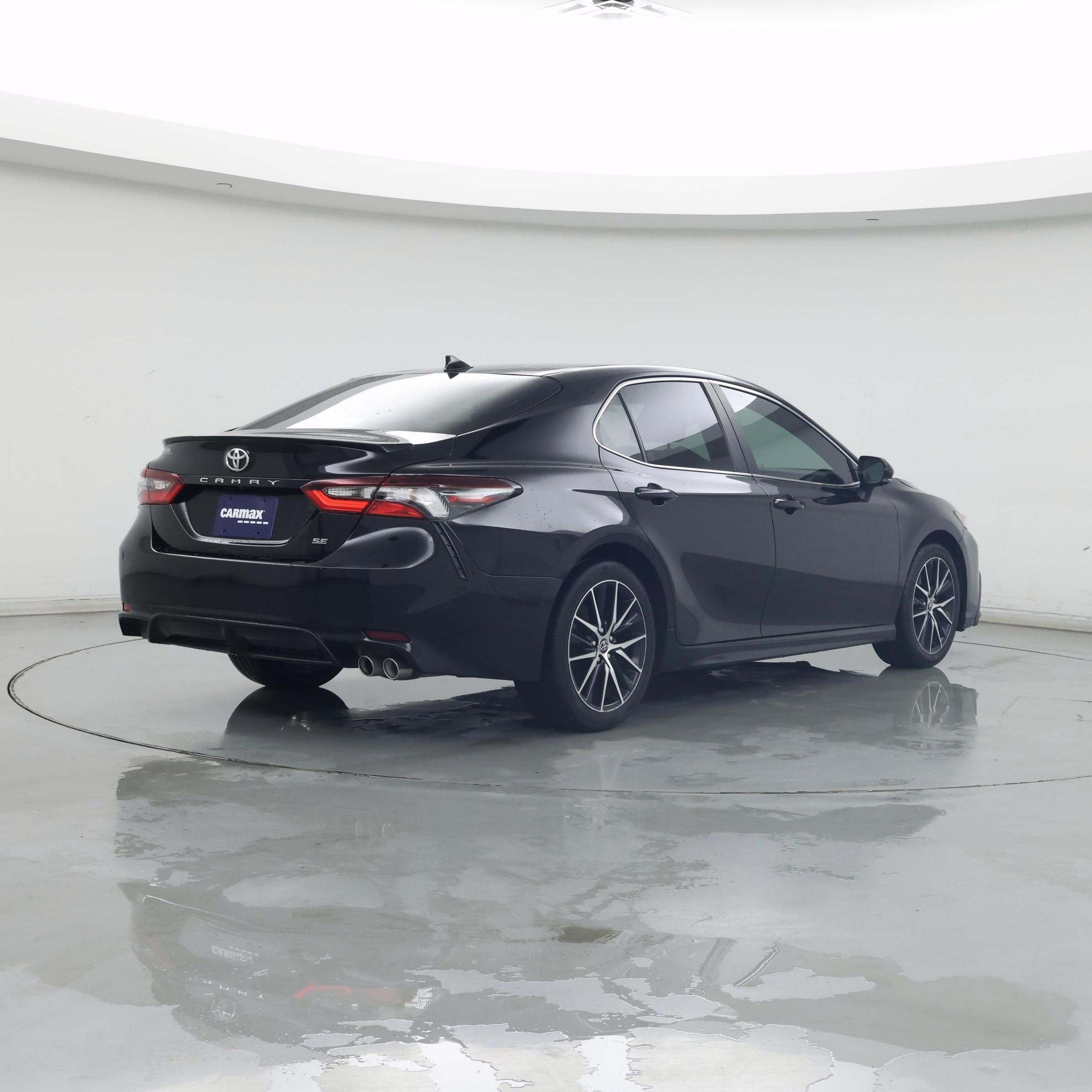 Thumbnail: 2022 Toyota Camry - 8