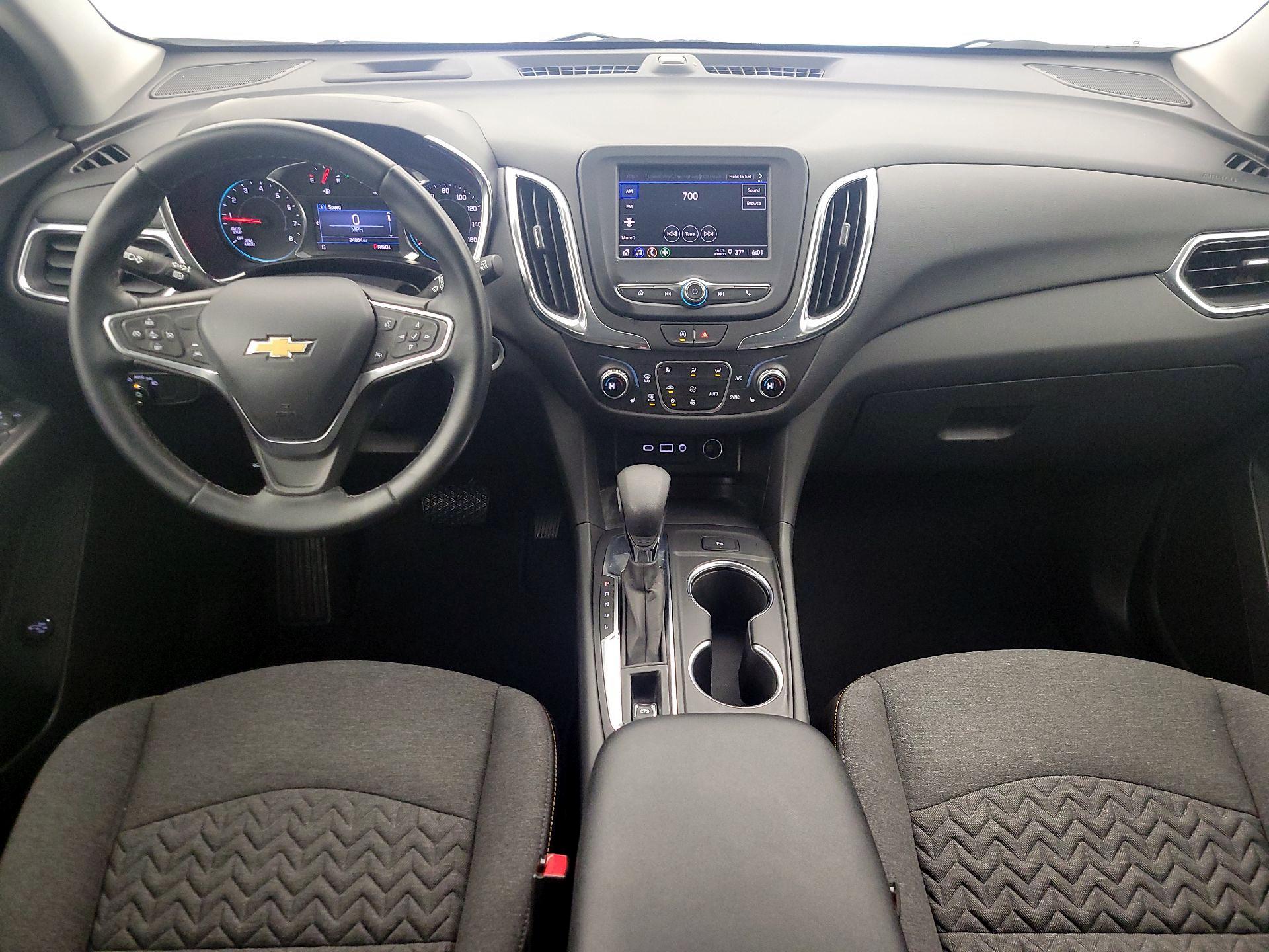 Thumbnail: 2023 Chevrolet Equinox - 9