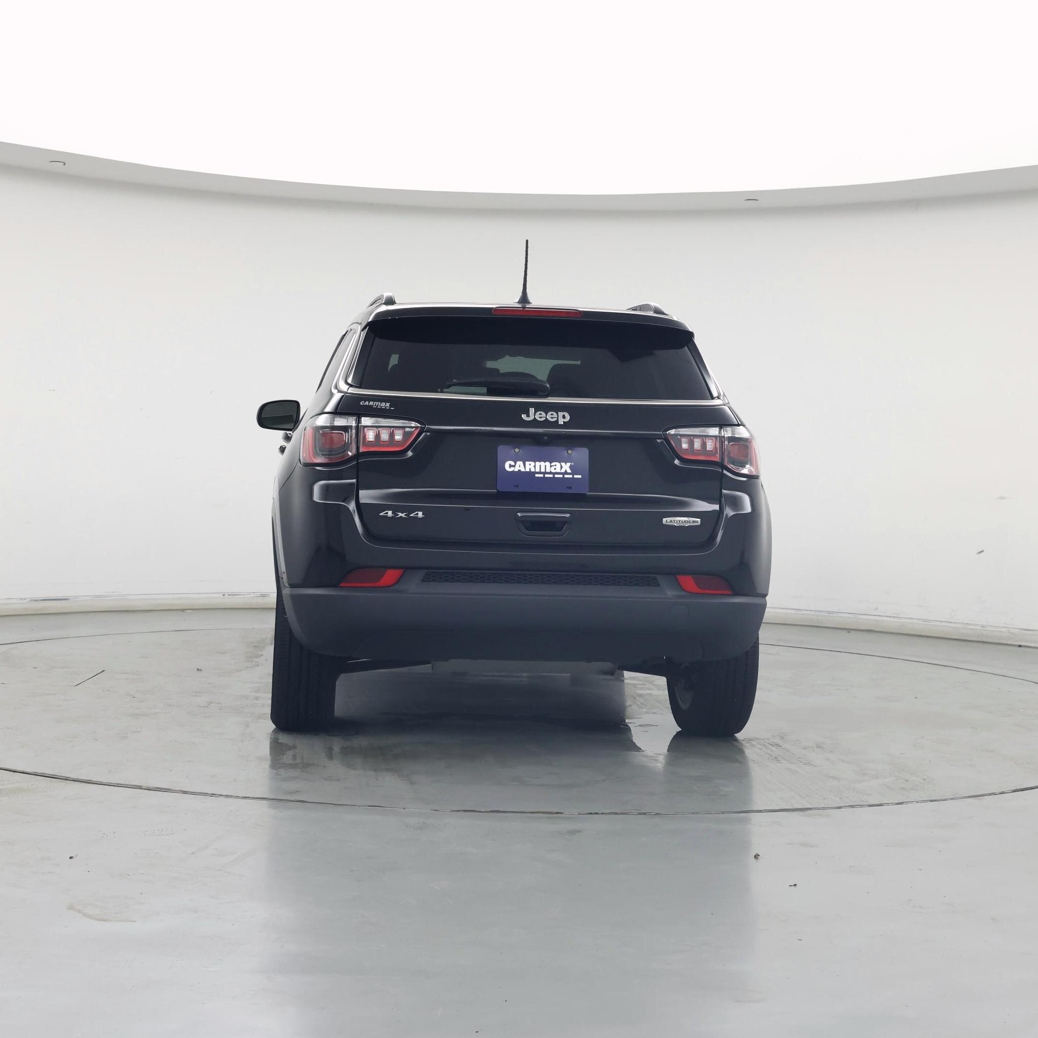 Thumbnail: 2022 Jeep Compass - 6