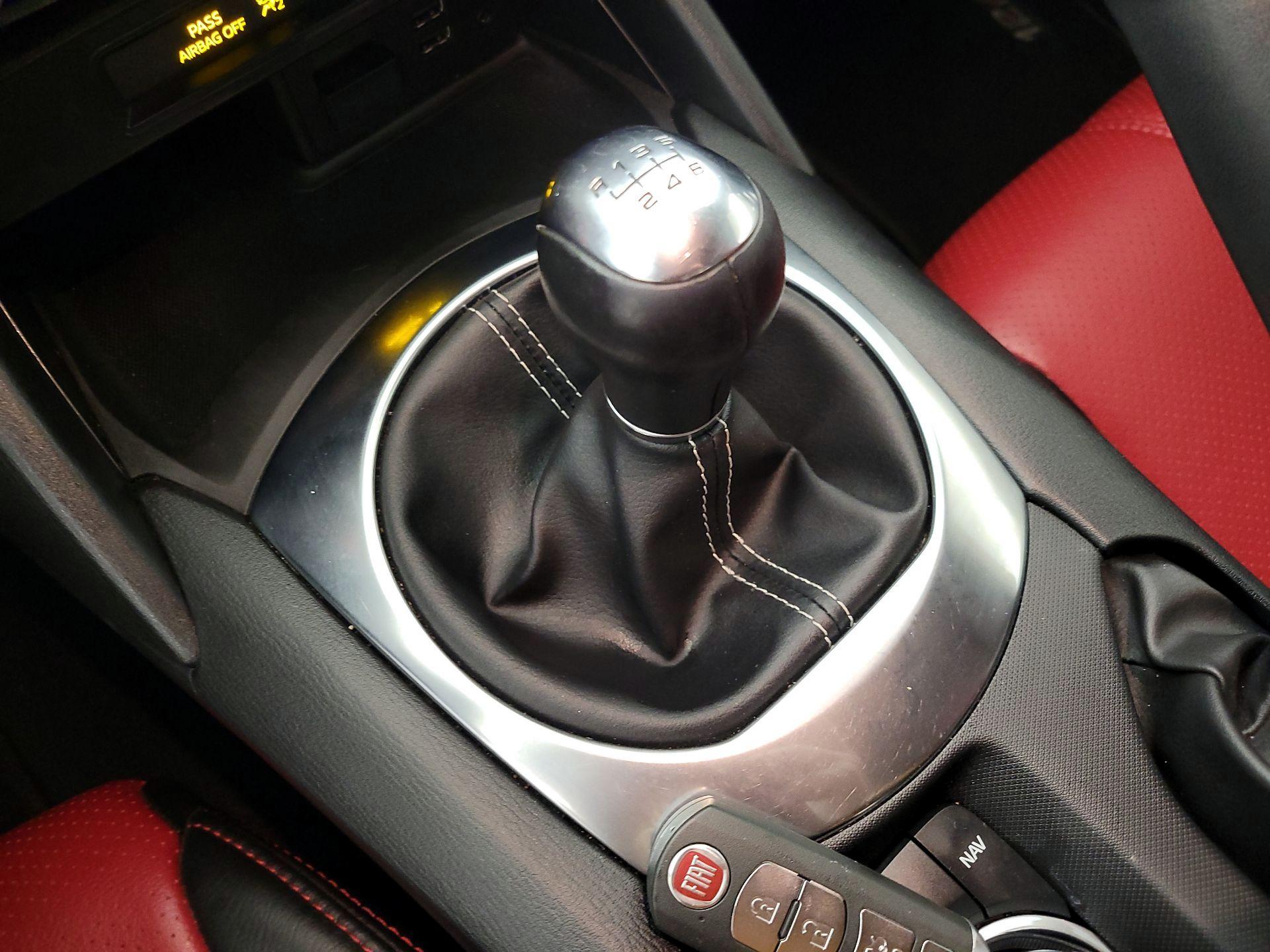 Thumbnail: 2020 Fiat 124 Spider - 17