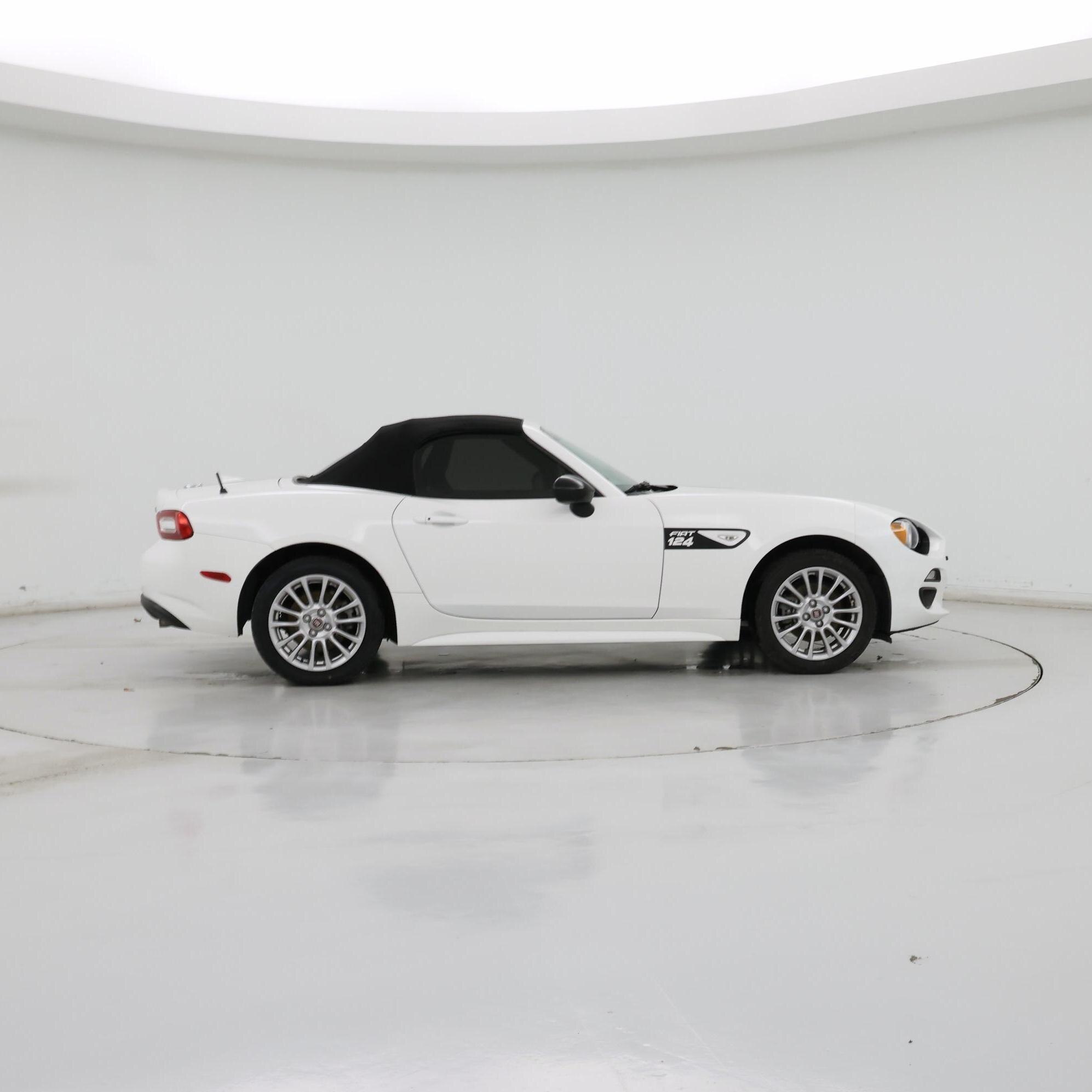 Thumbnail: 2020 Fiat 124 Spider - 7