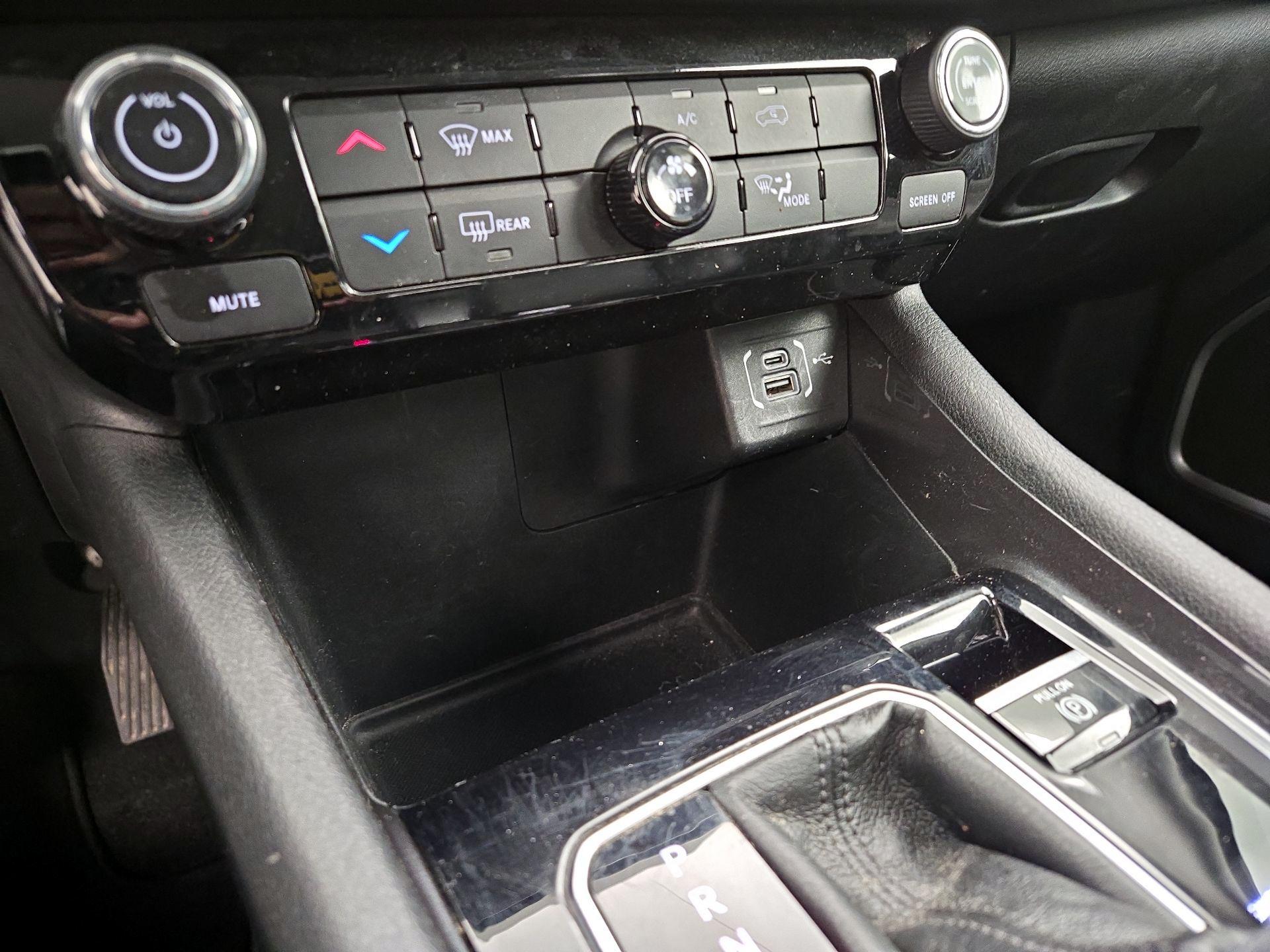 Thumbnail: 2022 Jeep Compass - 18