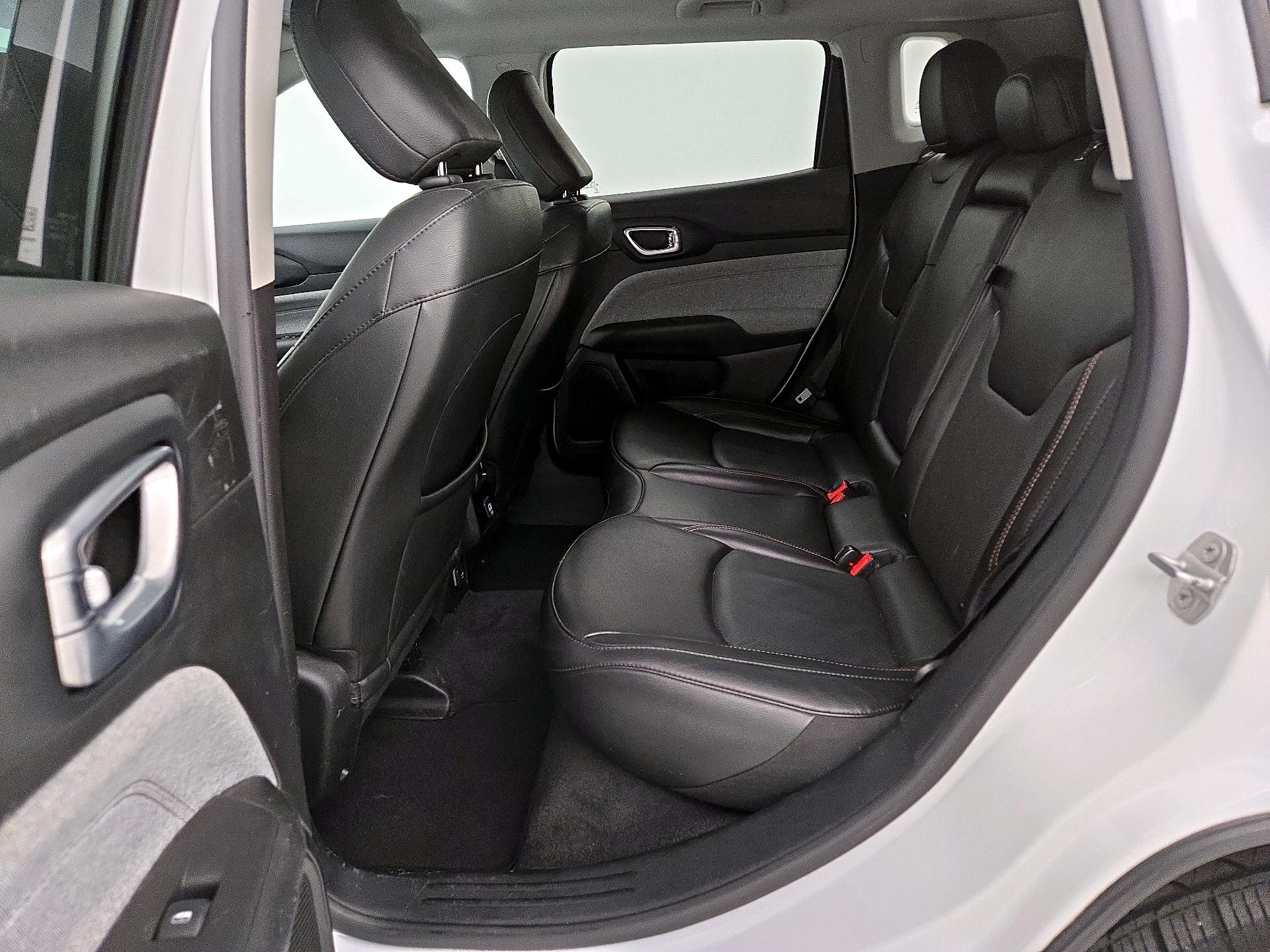 Thumbnail: 2022 Jeep Compass - 19