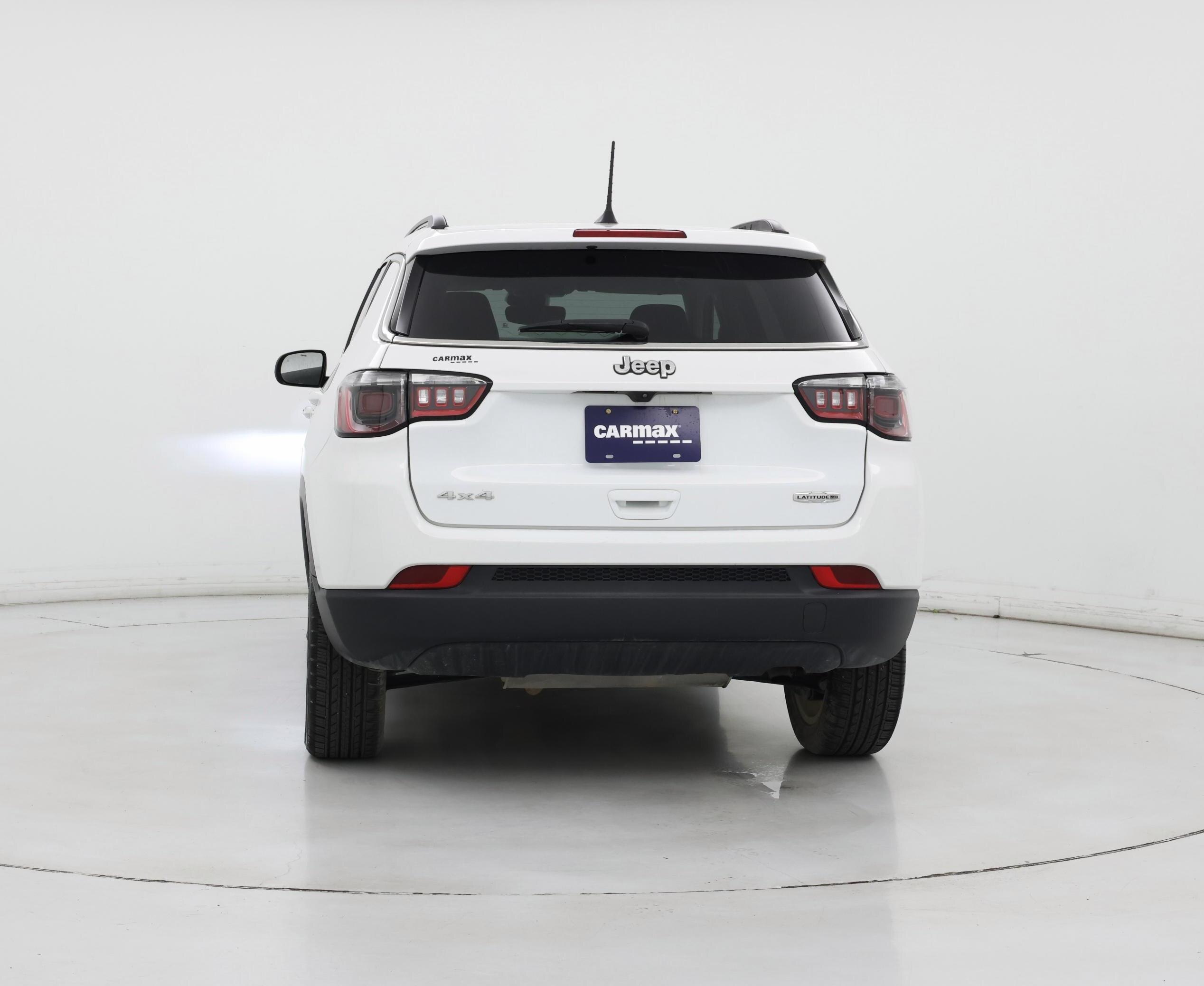 Thumbnail: 2022 Jeep Compass - 6