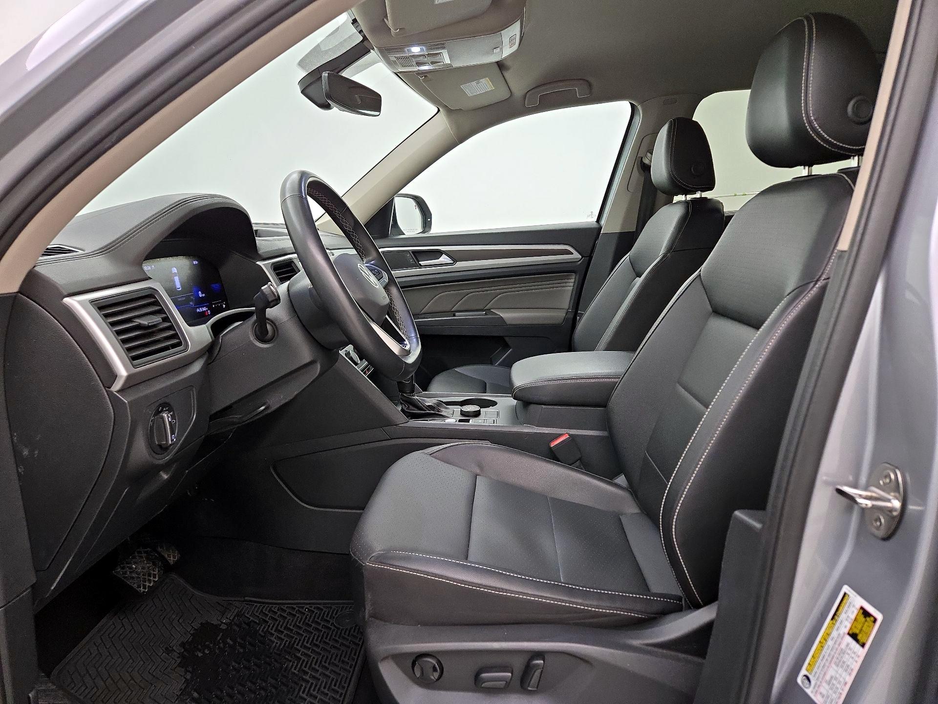 Thumbnail: 2022 Volkswagen Atlas - 11