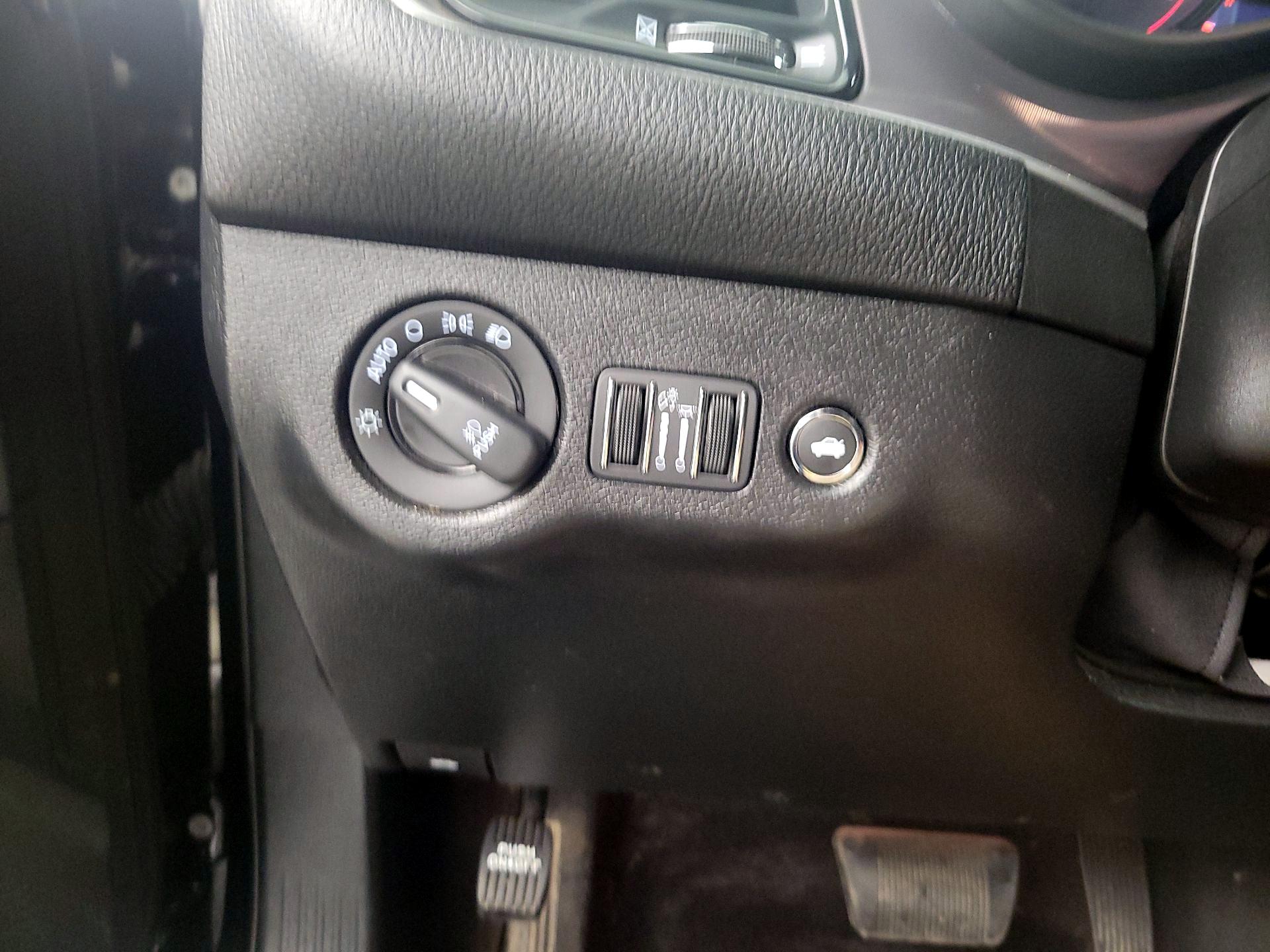 Thumbnail: 2022 Dodge Challenger - 13