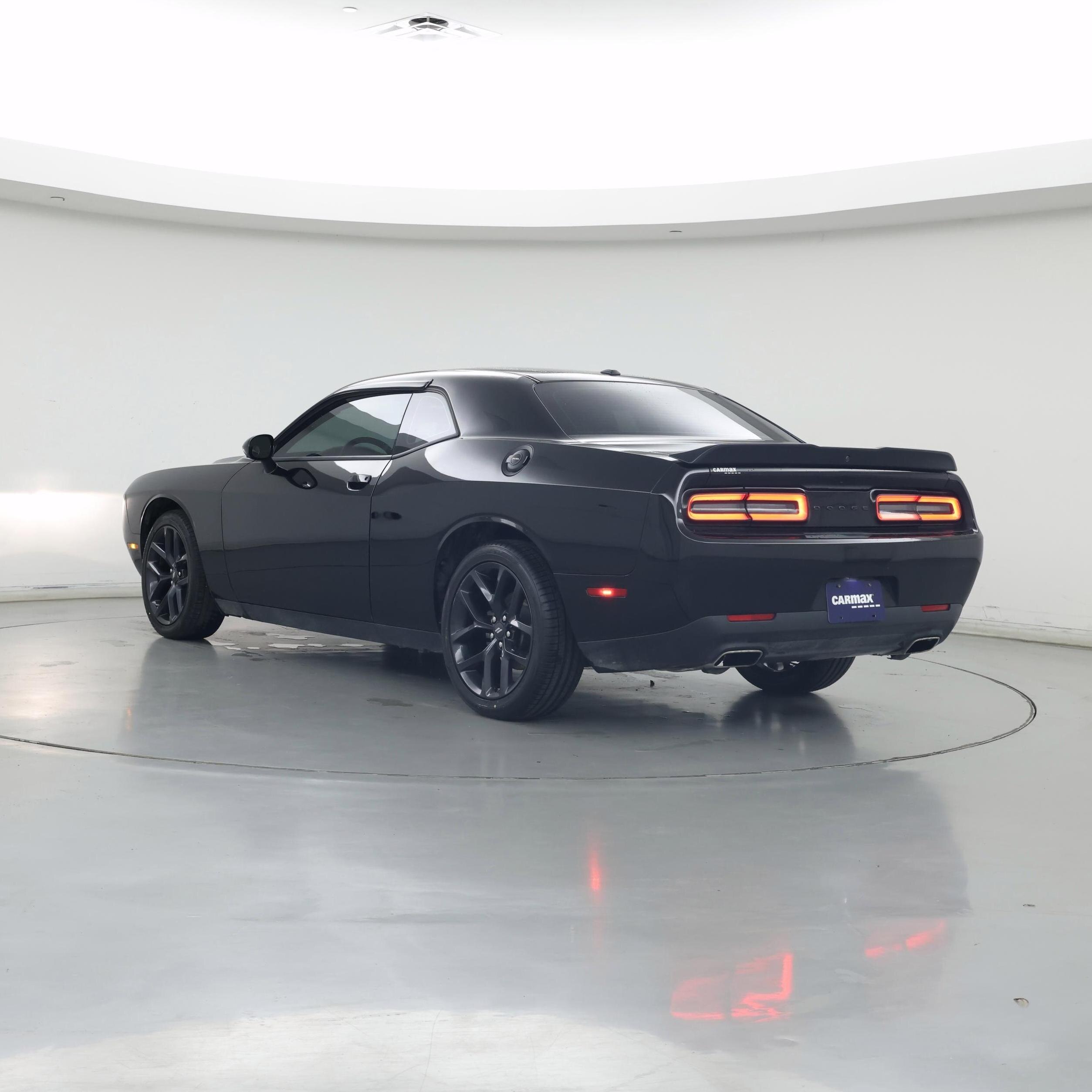 Thumbnail: 2022 Dodge Challenger - 2