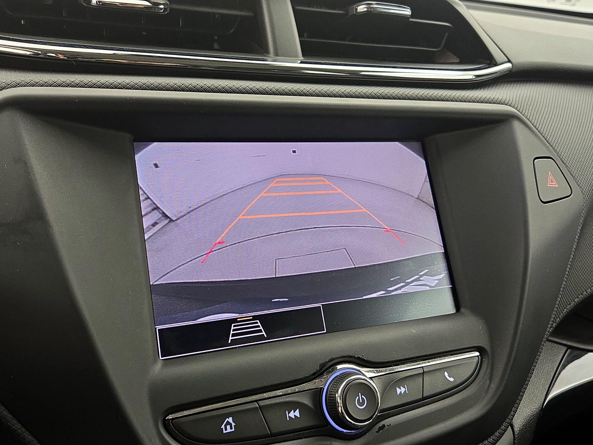 Thumbnail: 2023 Chevrolet TrailBlazer - 14