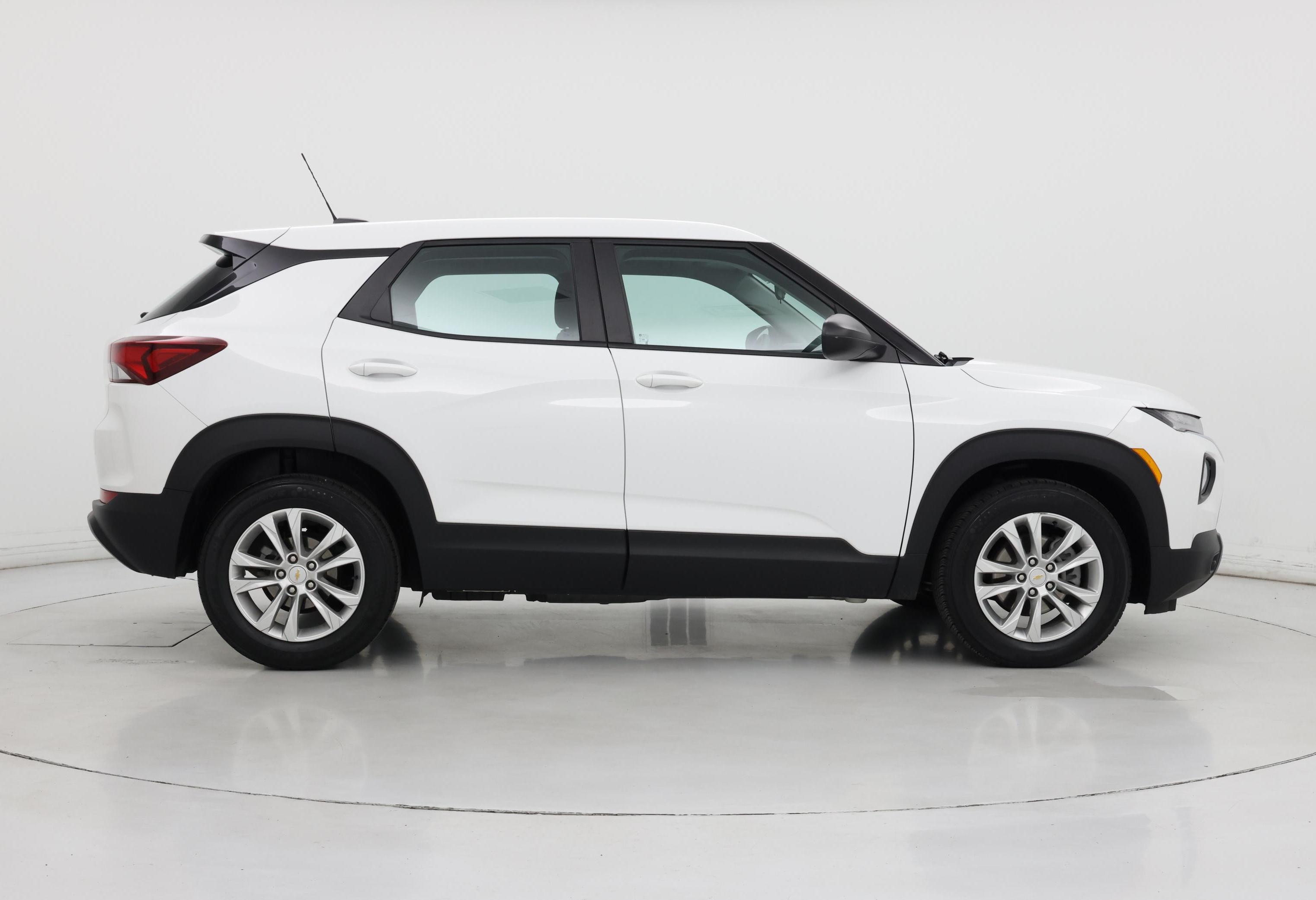 Thumbnail: 2023 Chevrolet TrailBlazer - 7