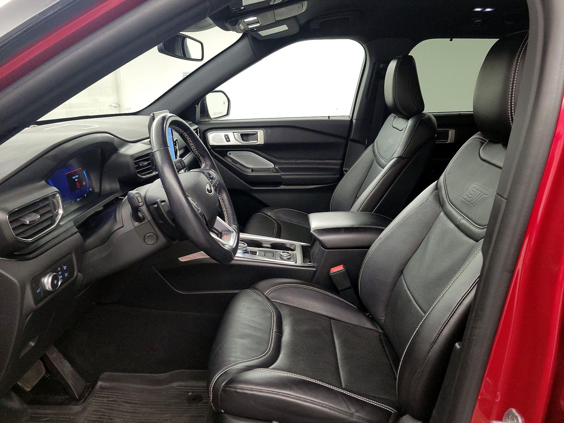 Thumbnail: 2020 Ford Explorer - 11