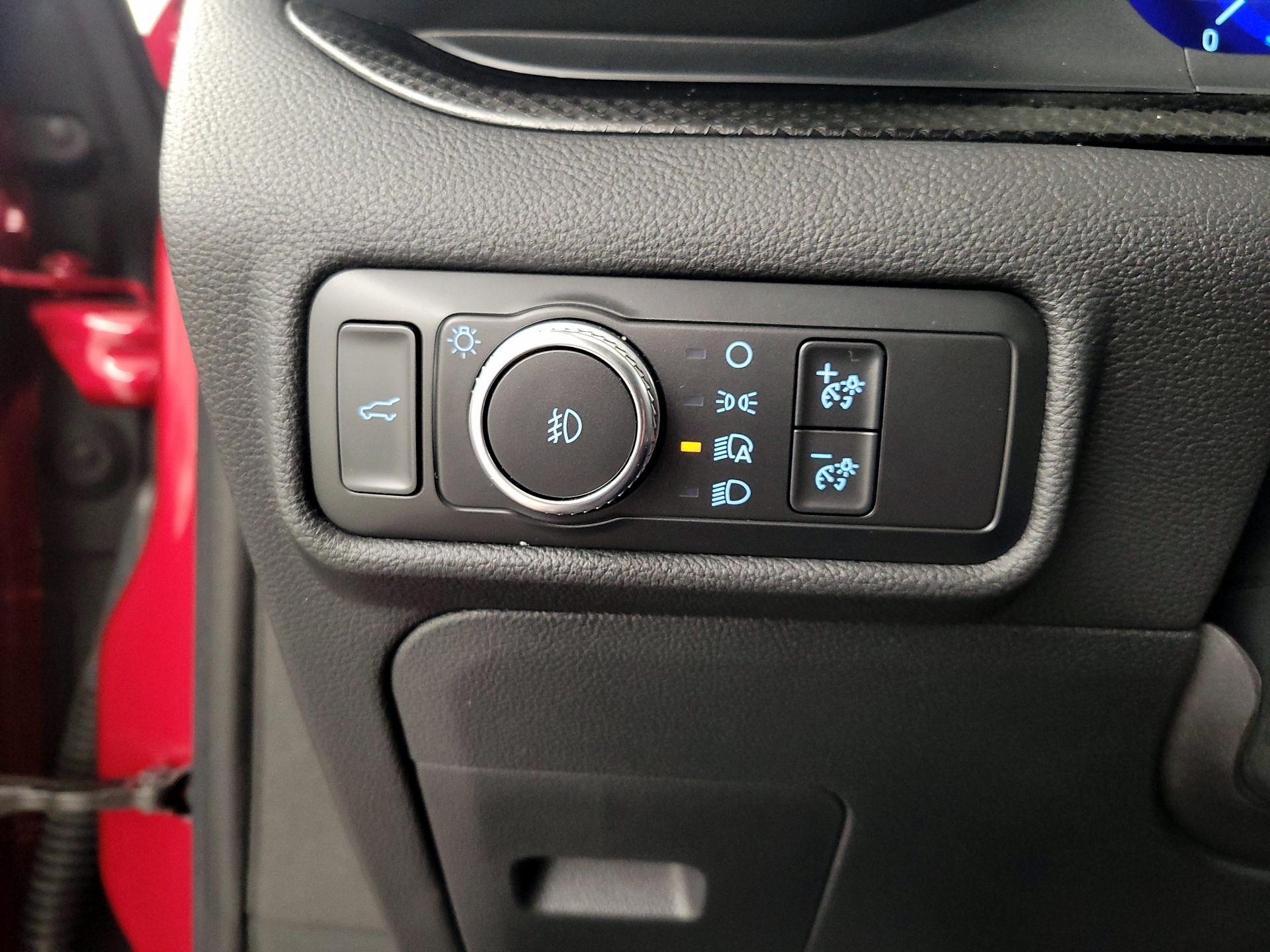 Thumbnail: 2020 Ford Explorer - 13