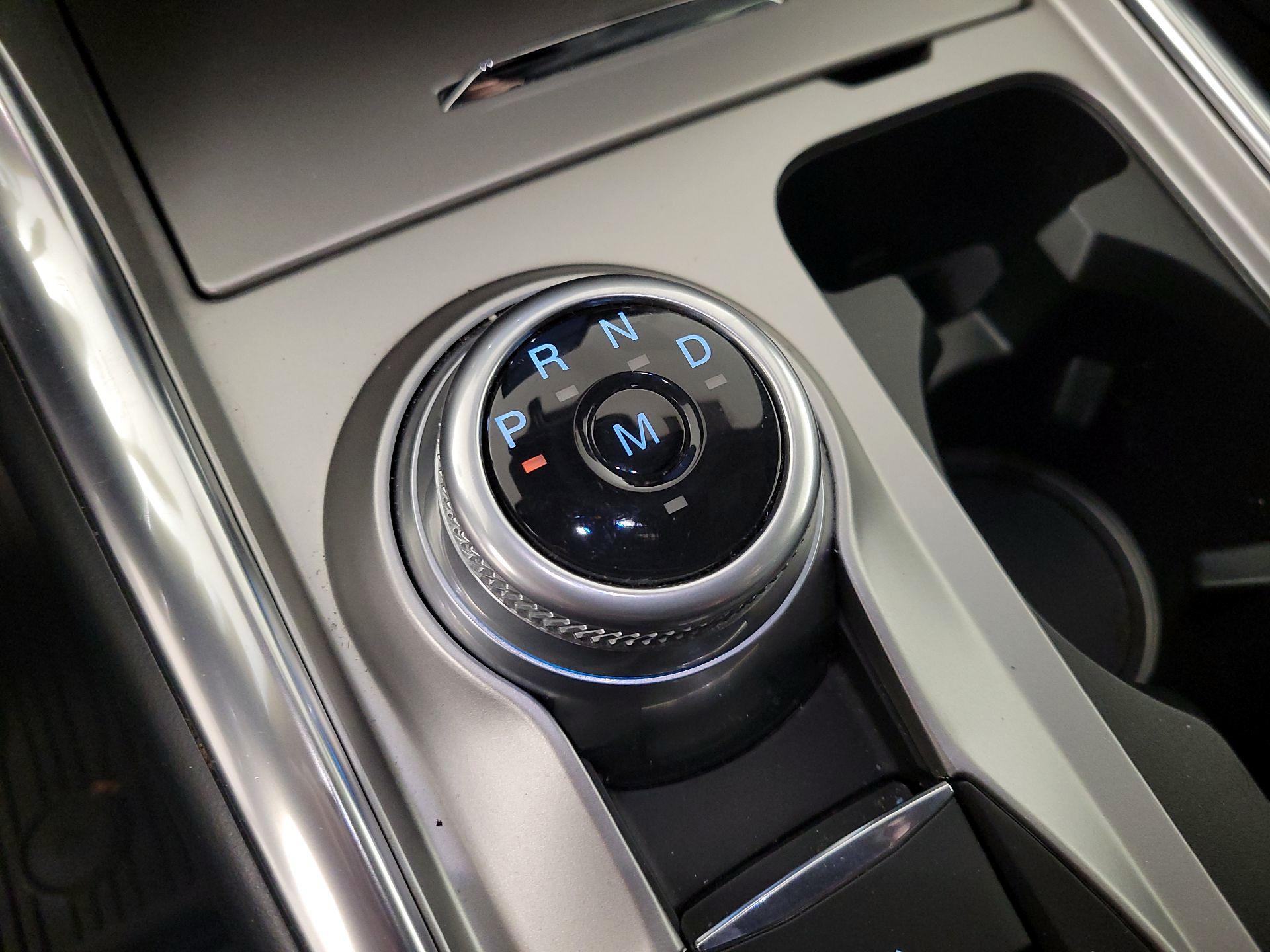 Thumbnail: 2020 Ford Explorer - 18