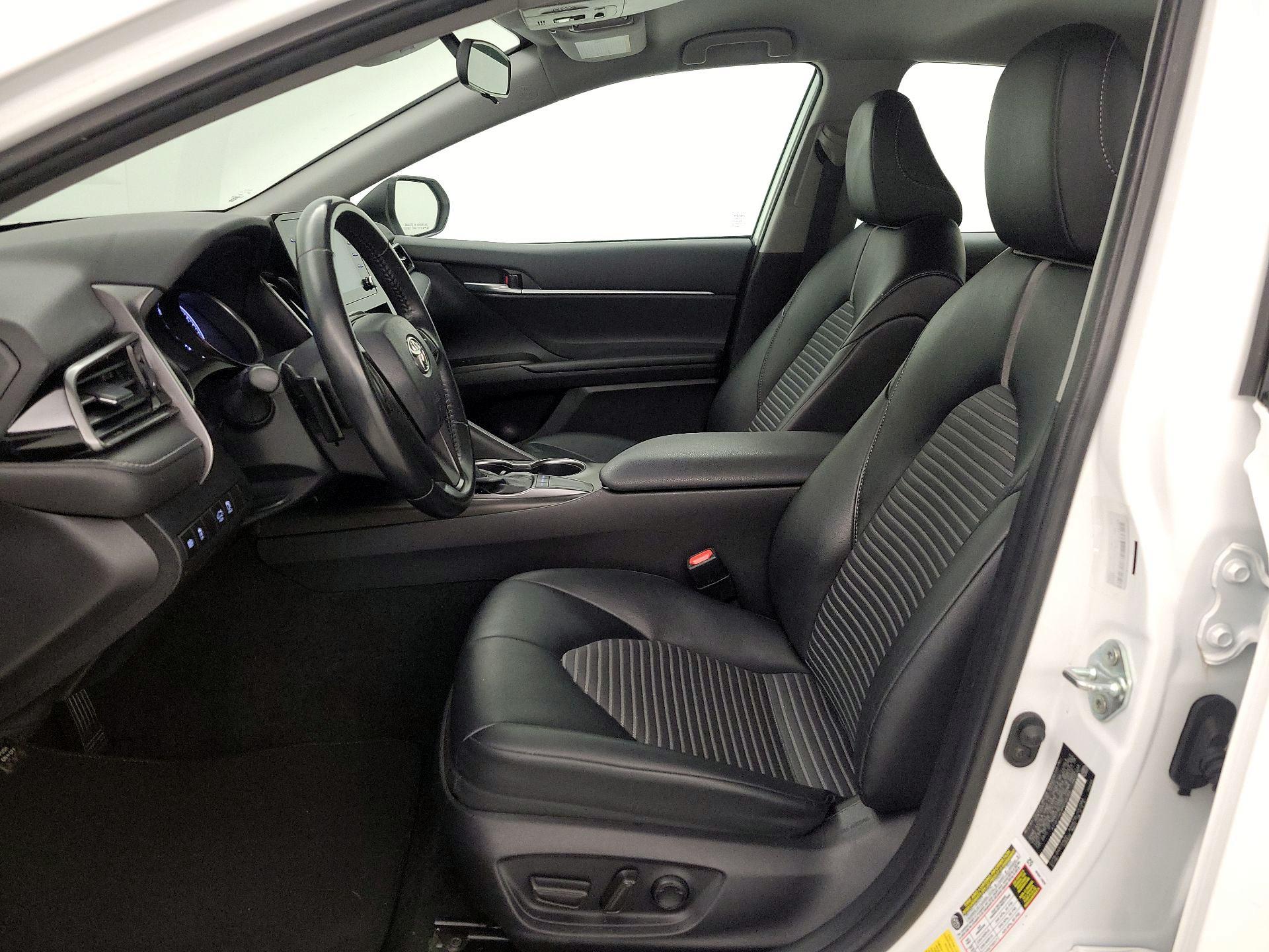 Thumbnail: 2023 Toyota Camry - 11