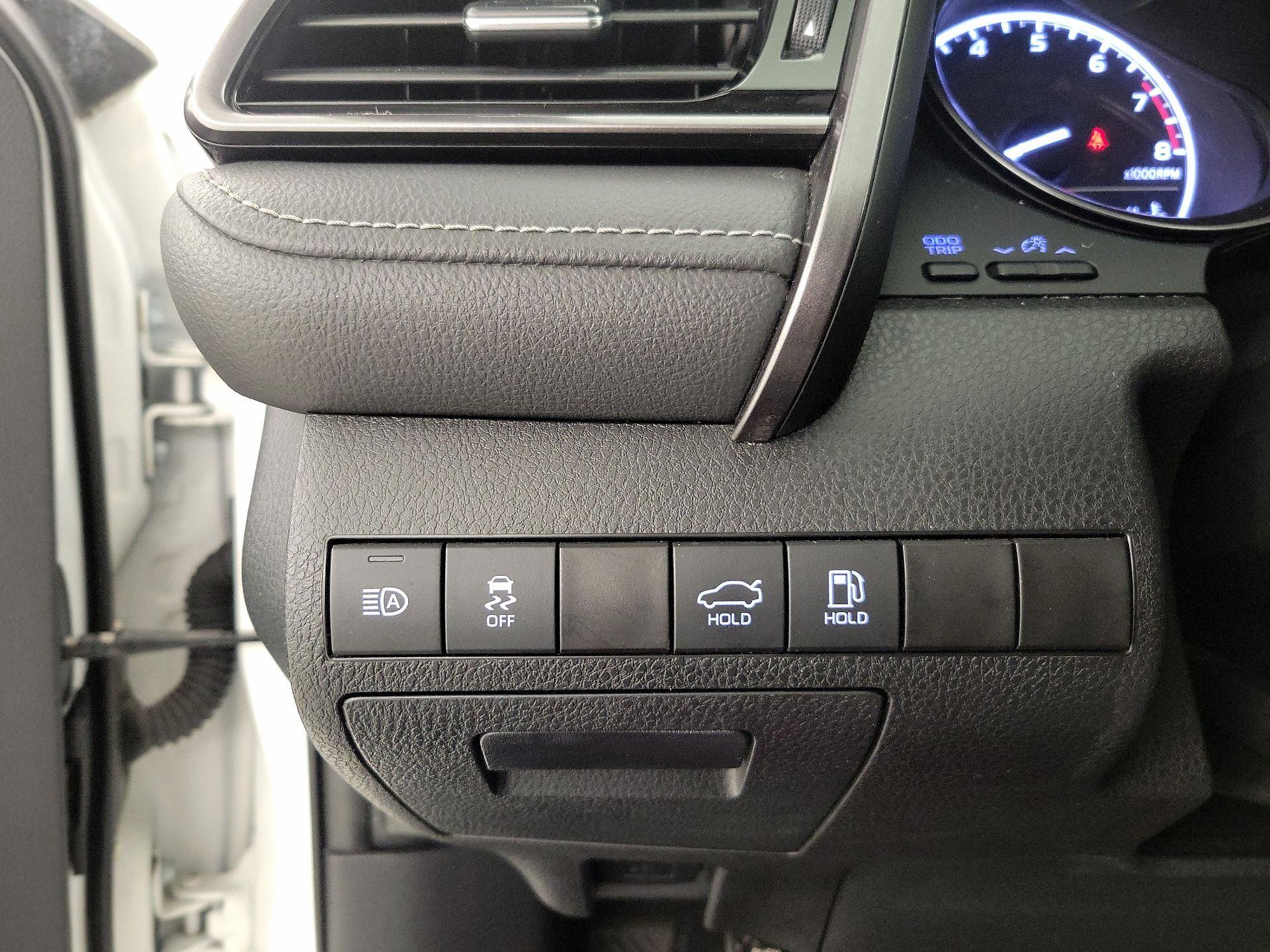 Thumbnail: 2023 Toyota Camry - 13