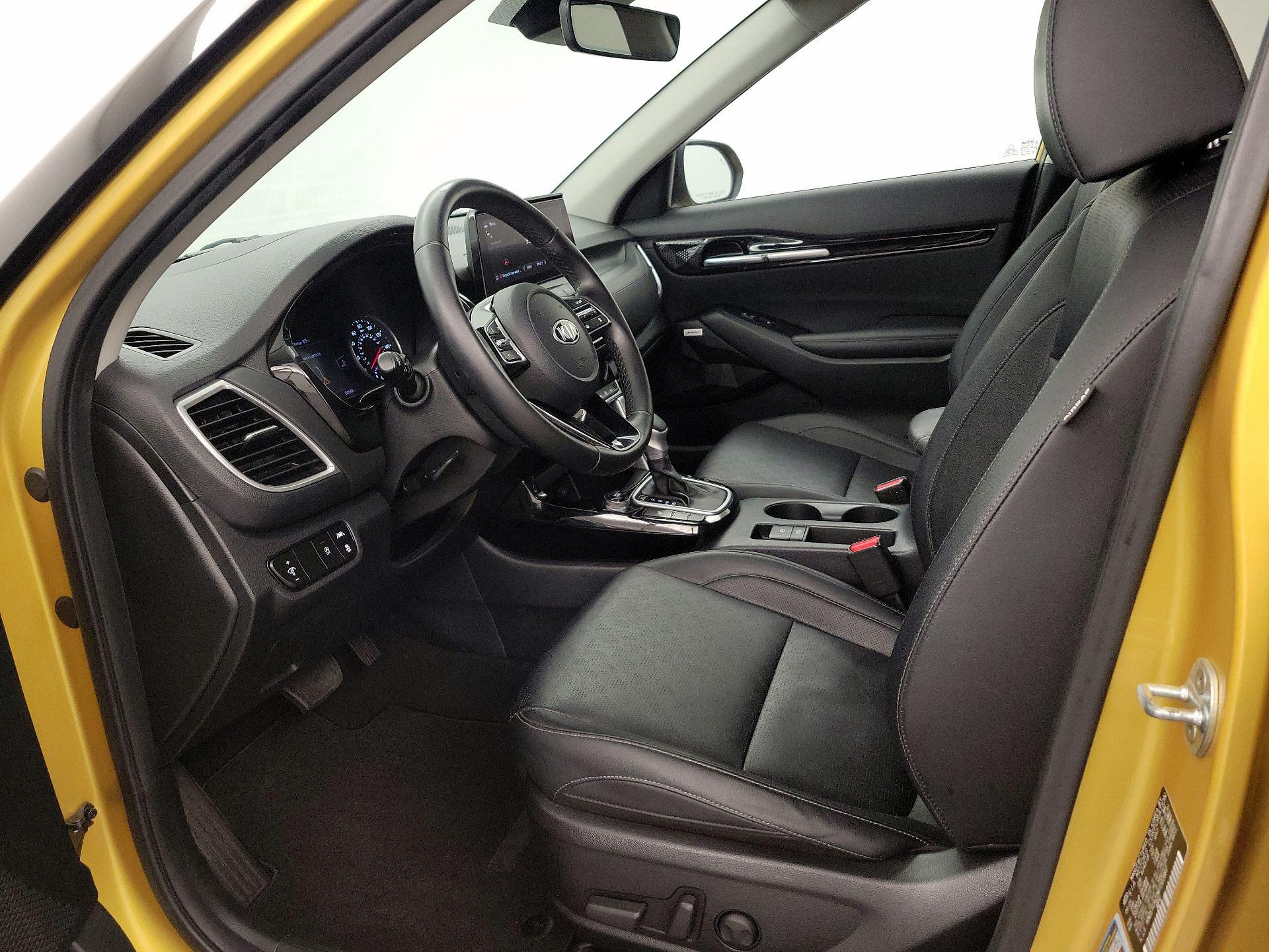 Thumbnail: 2021 Kia Seltos - 11