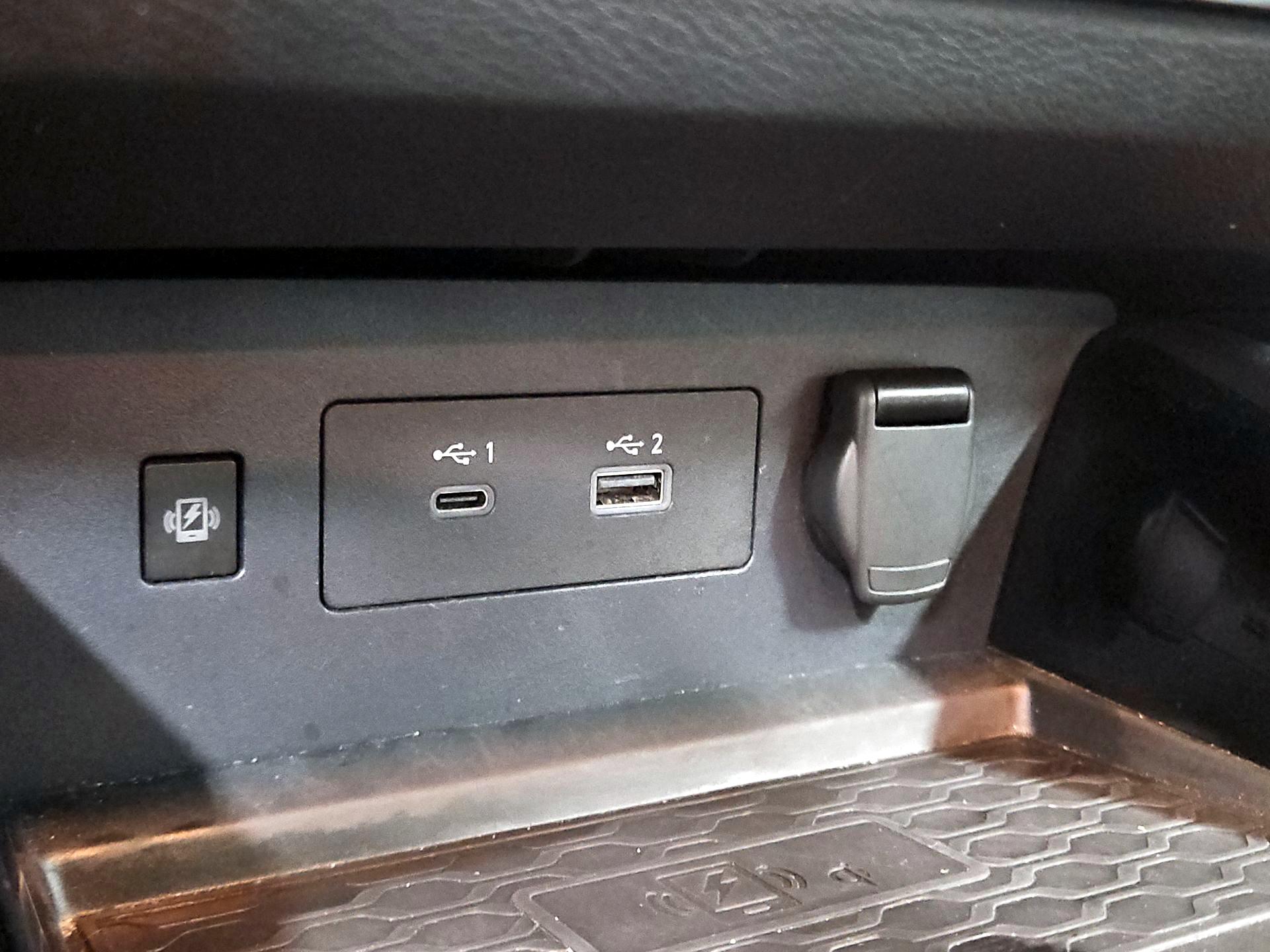 Thumbnail: 2023 Nissan Altima - 19