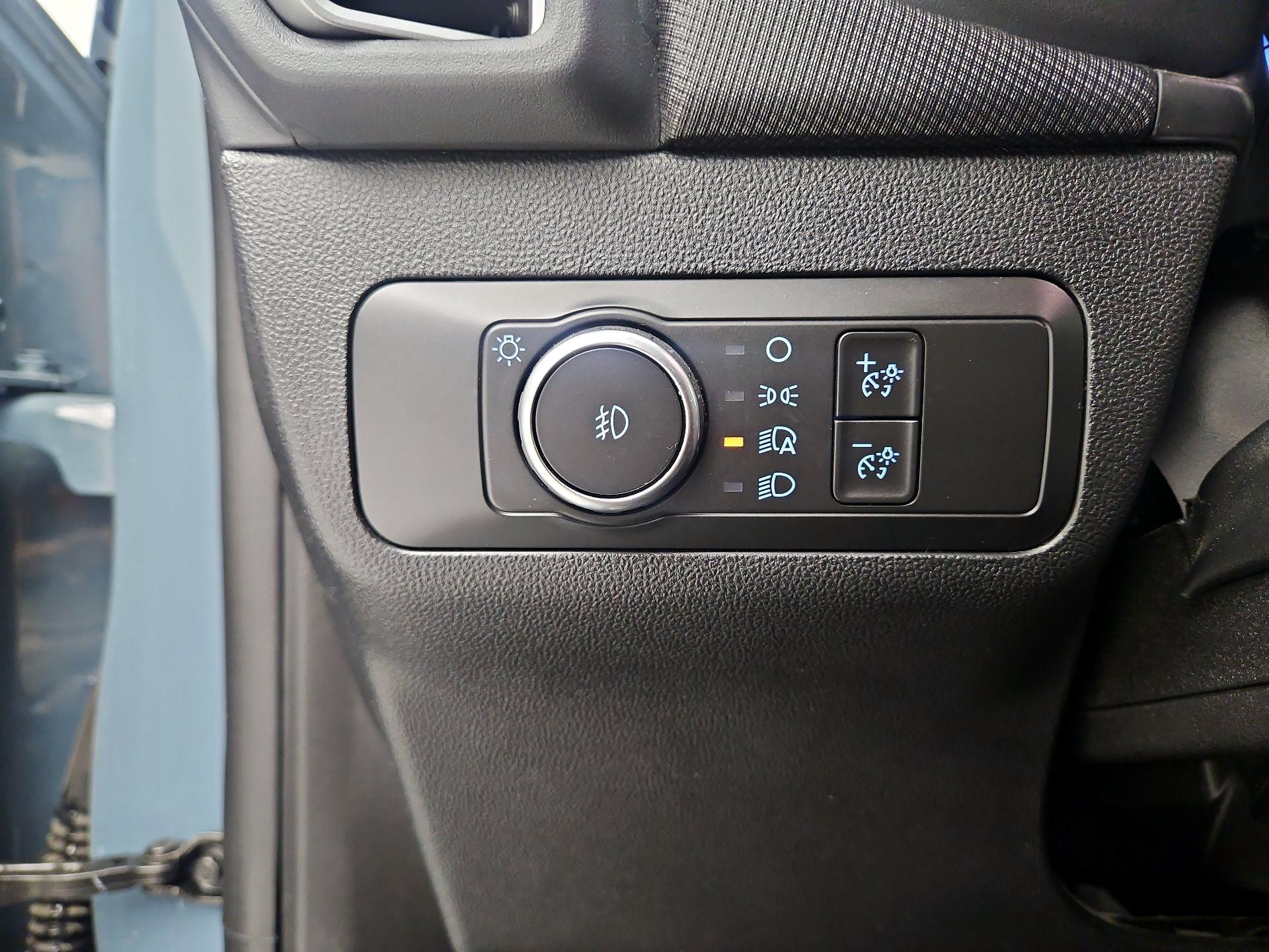 Thumbnail: 2021 Ford Bronco Sport - 13