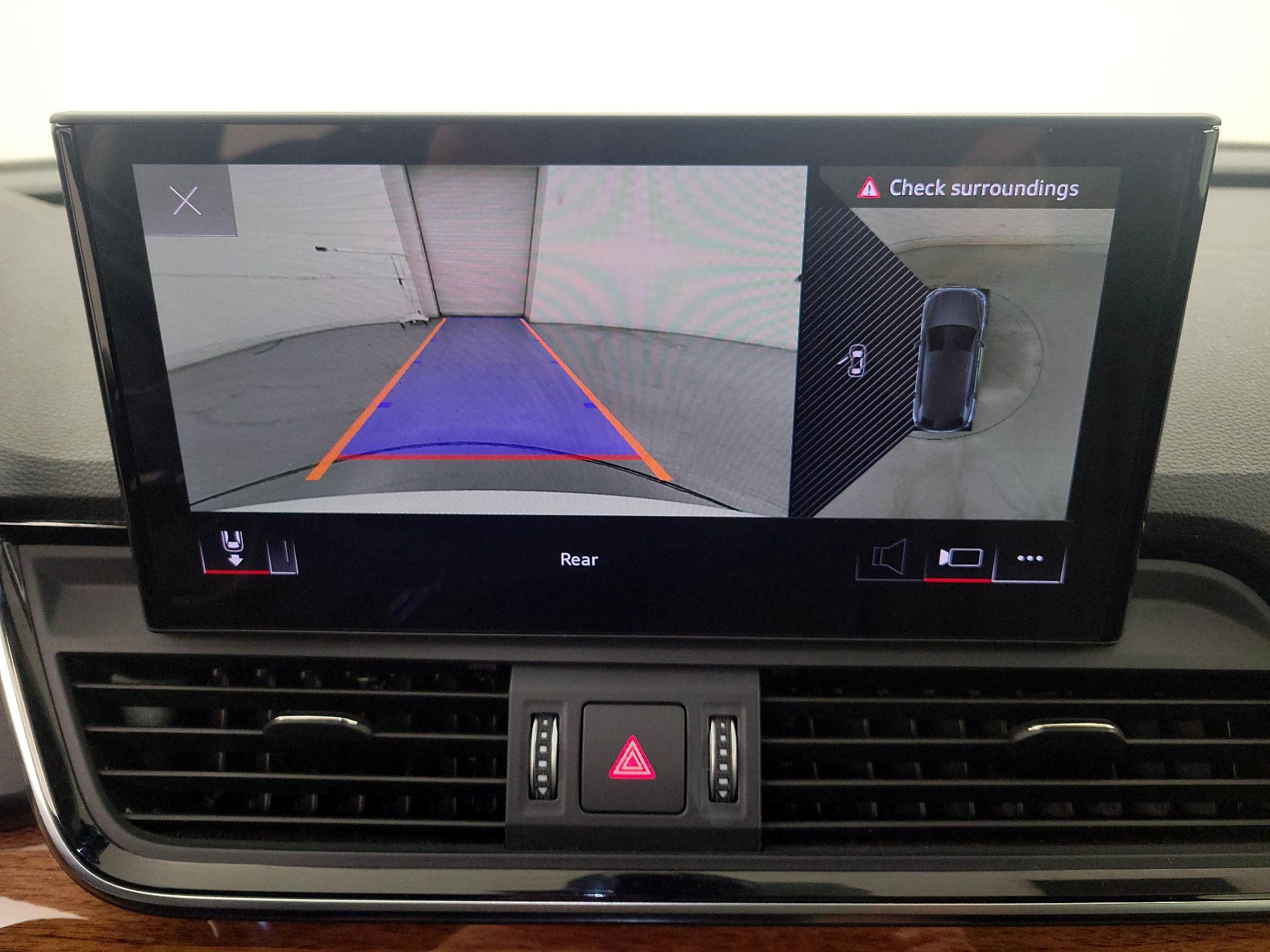 Thumbnail: 2023 Audi Q5 - 15