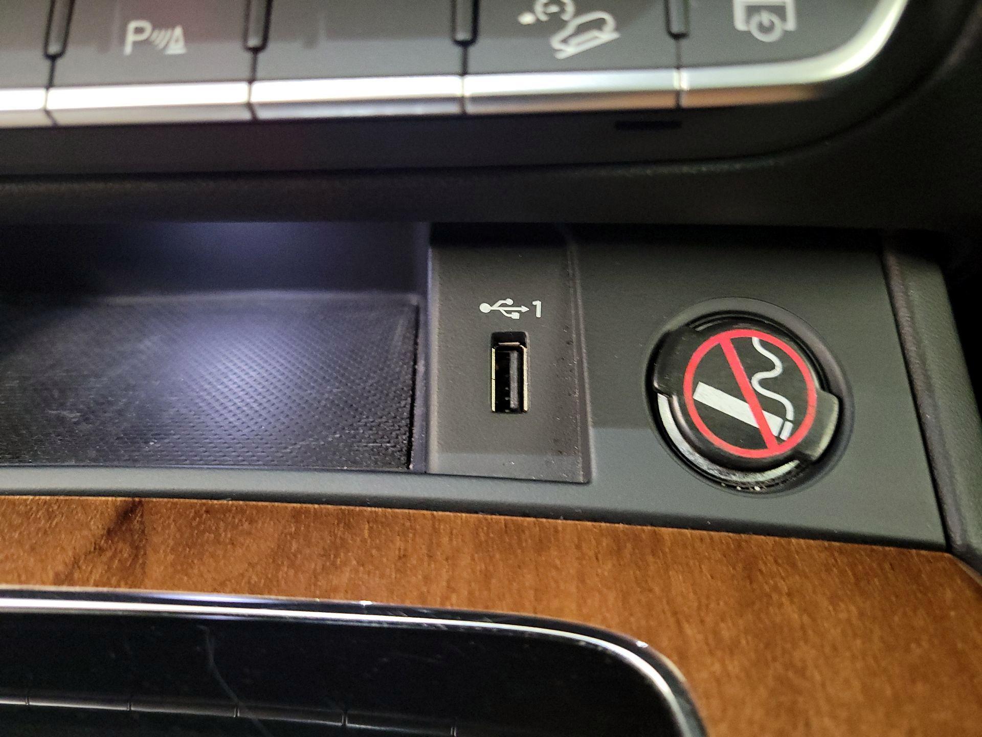 Thumbnail: 2023 Audi Q5 - 19