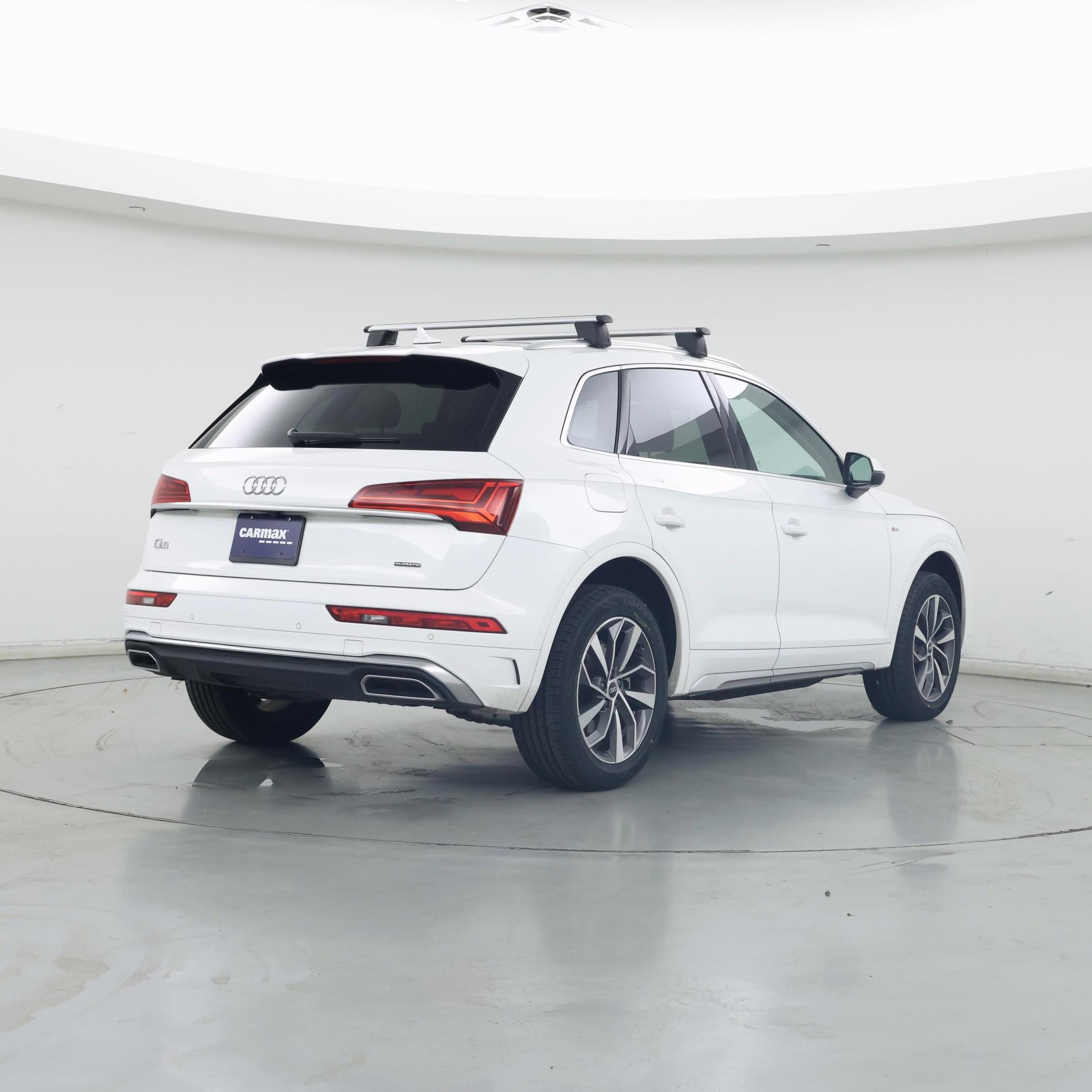 Thumbnail: 2023 Audi Q5 - 8